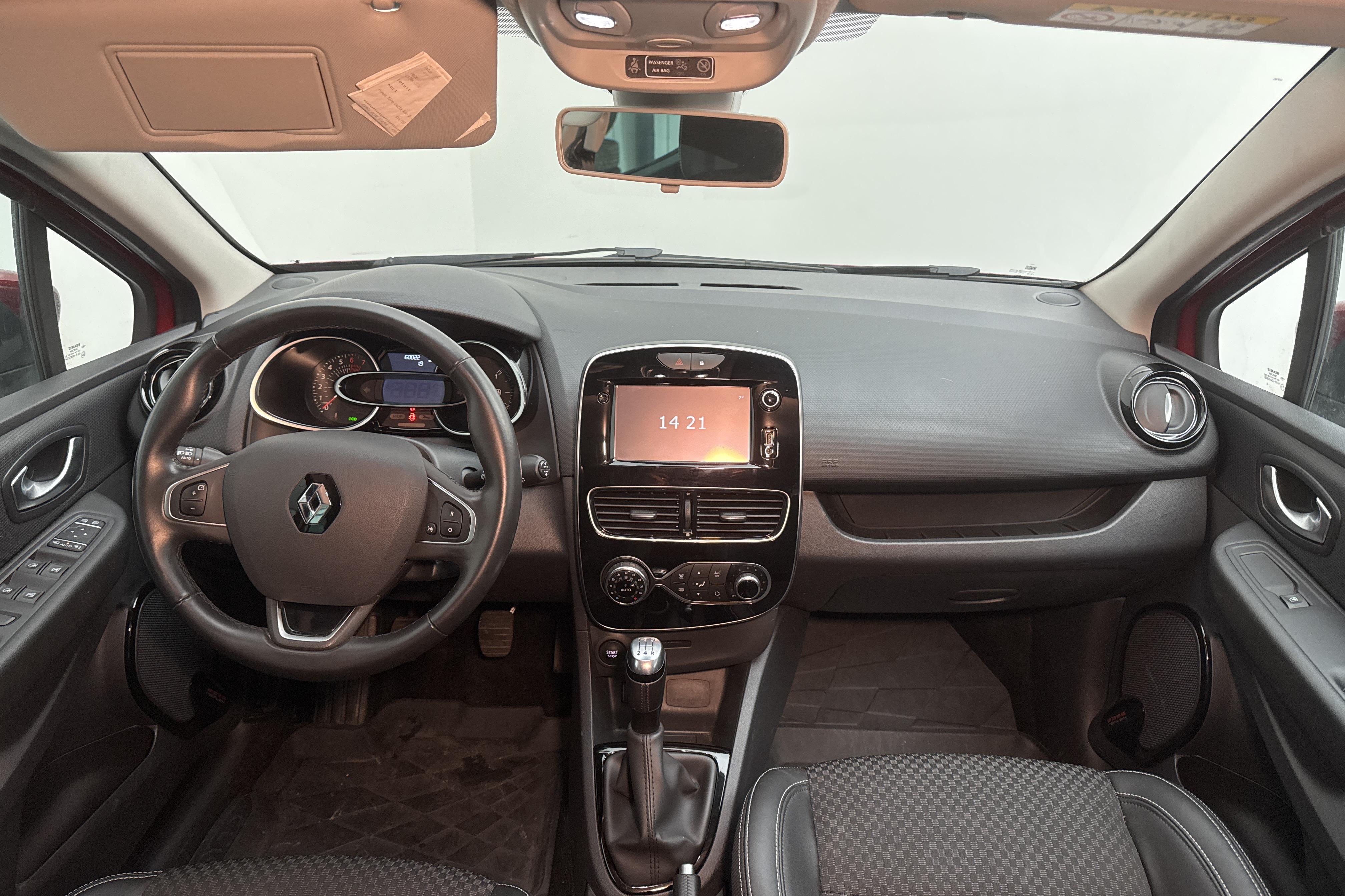 Renault Clio IV 0.9 TCe 90 5dr (90hk) - 60 020 km - Manual - 2018