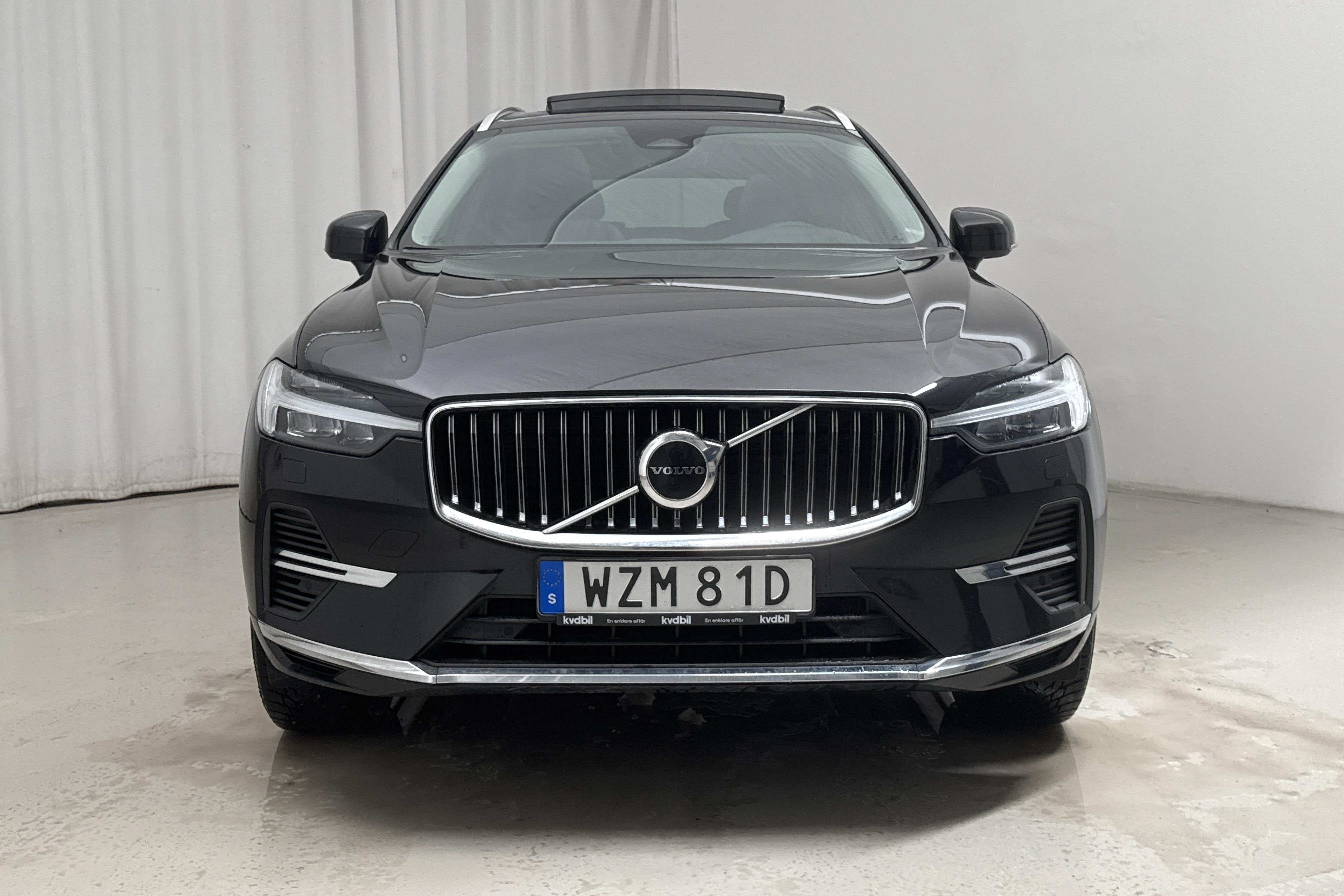 Volvo XC60 T6 AWD Recharge (350hk) - 127 160 km - Automatyczna - czarny - 2022