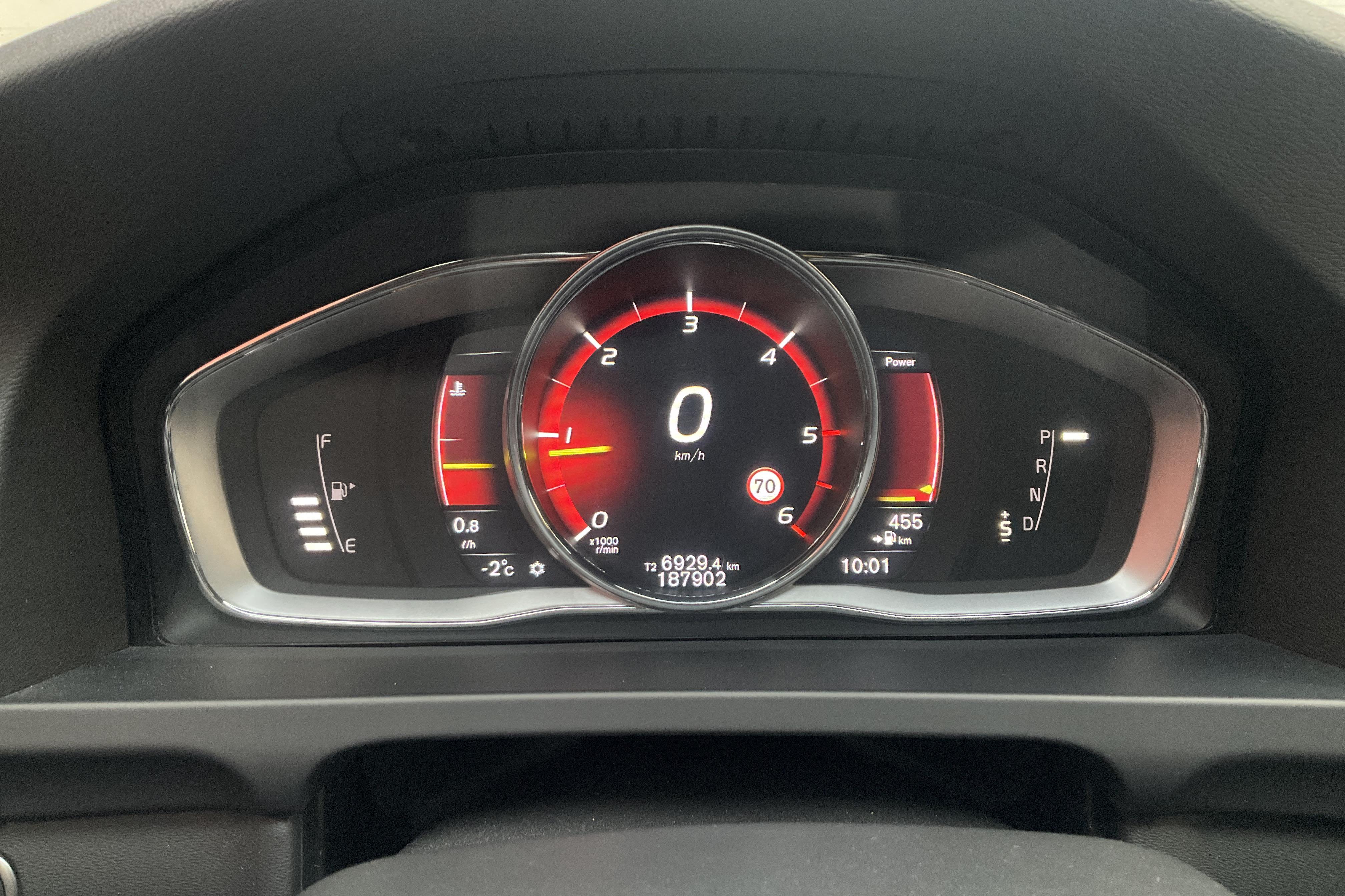 Volvo V60 D4 (190hk) - 187 900 km - Automatic - gray - 2018