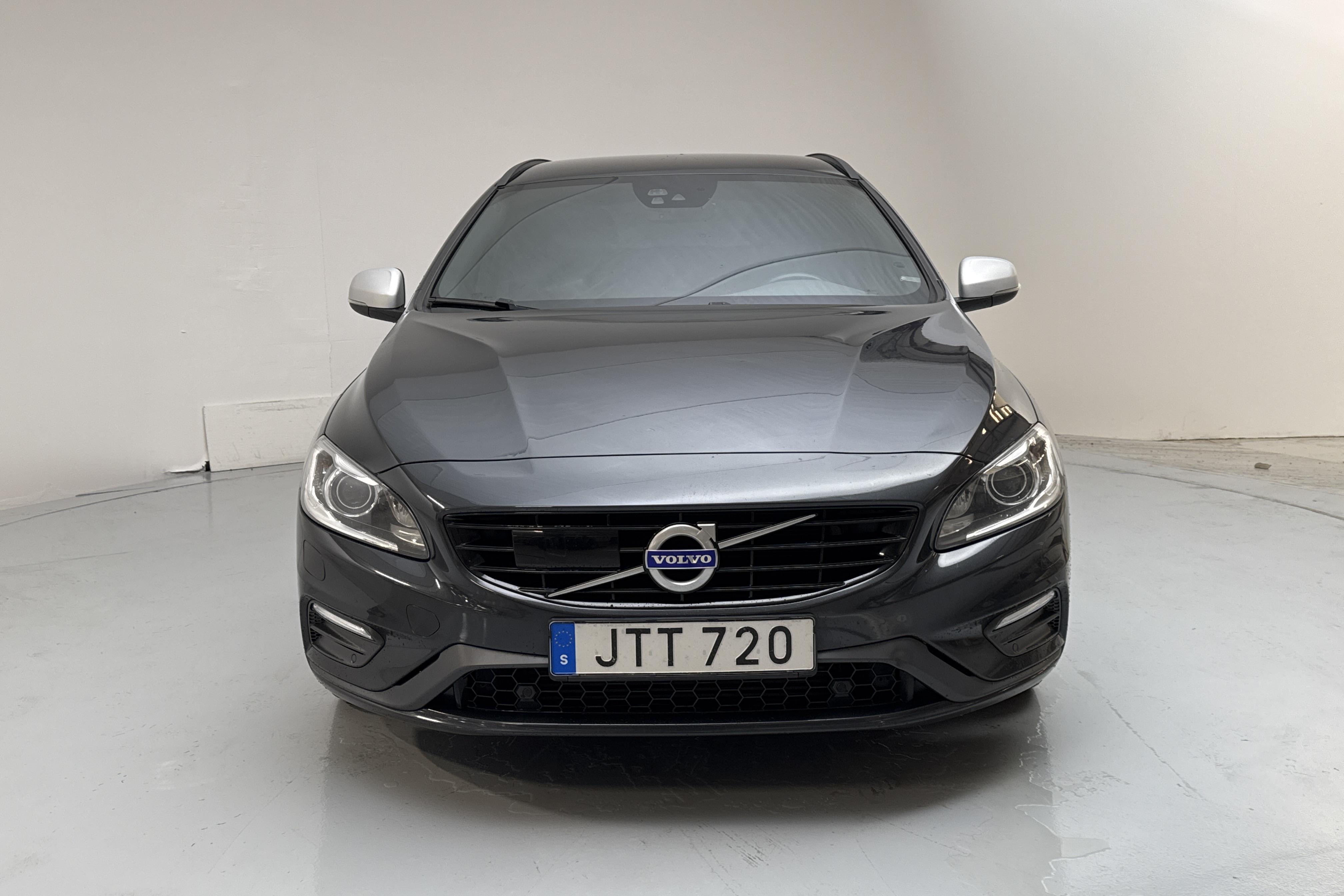 Volvo V60 D4 (190hk) - 187 900 km - Automatic - gray - 2018