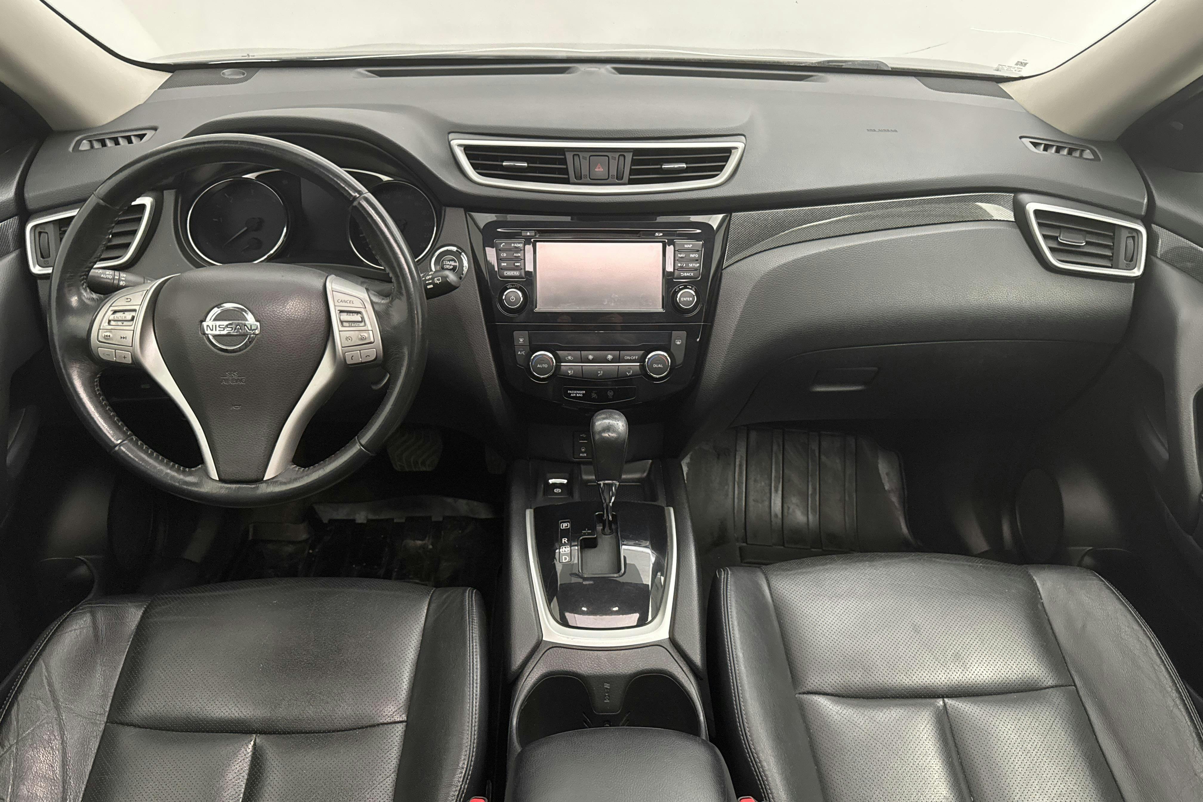 Nissan X-trail 1.6 dCi 2WD (130hk) - 156 650 km - Automatic - black - 2017