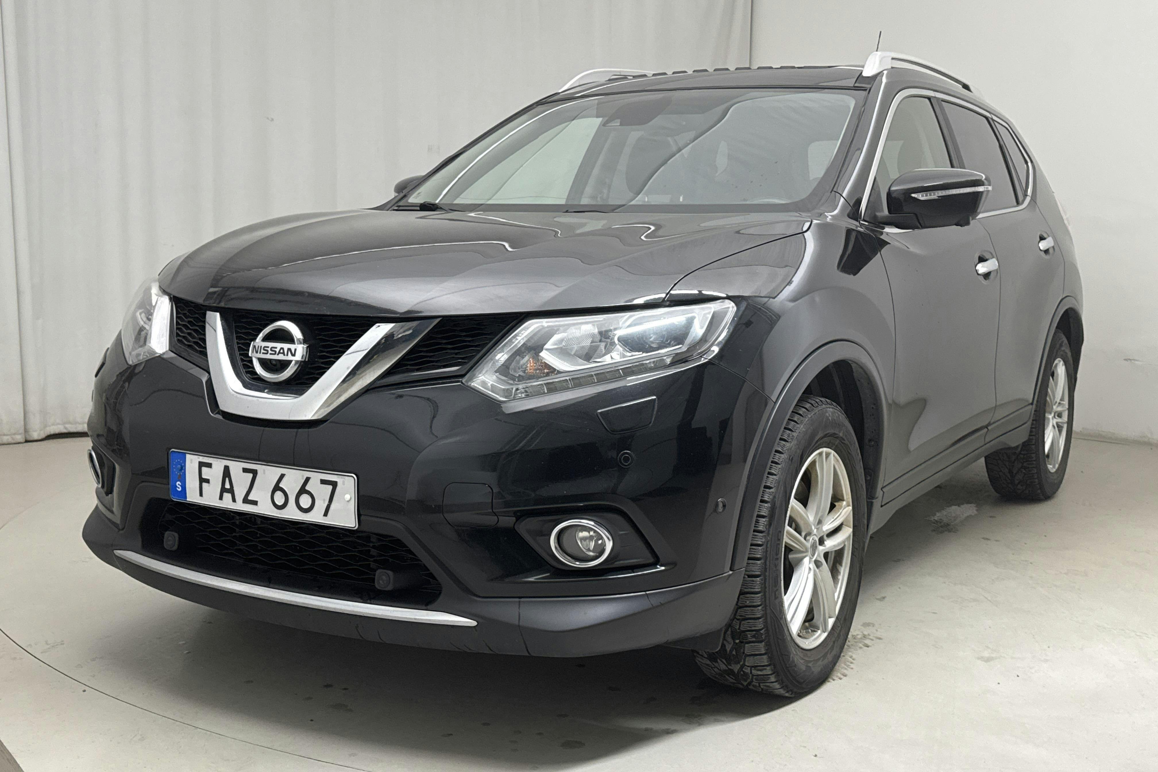 Nissan X-trail 1.6 dCi 2WD (130hk) - 156 650 km - Automatic - black - 2017
