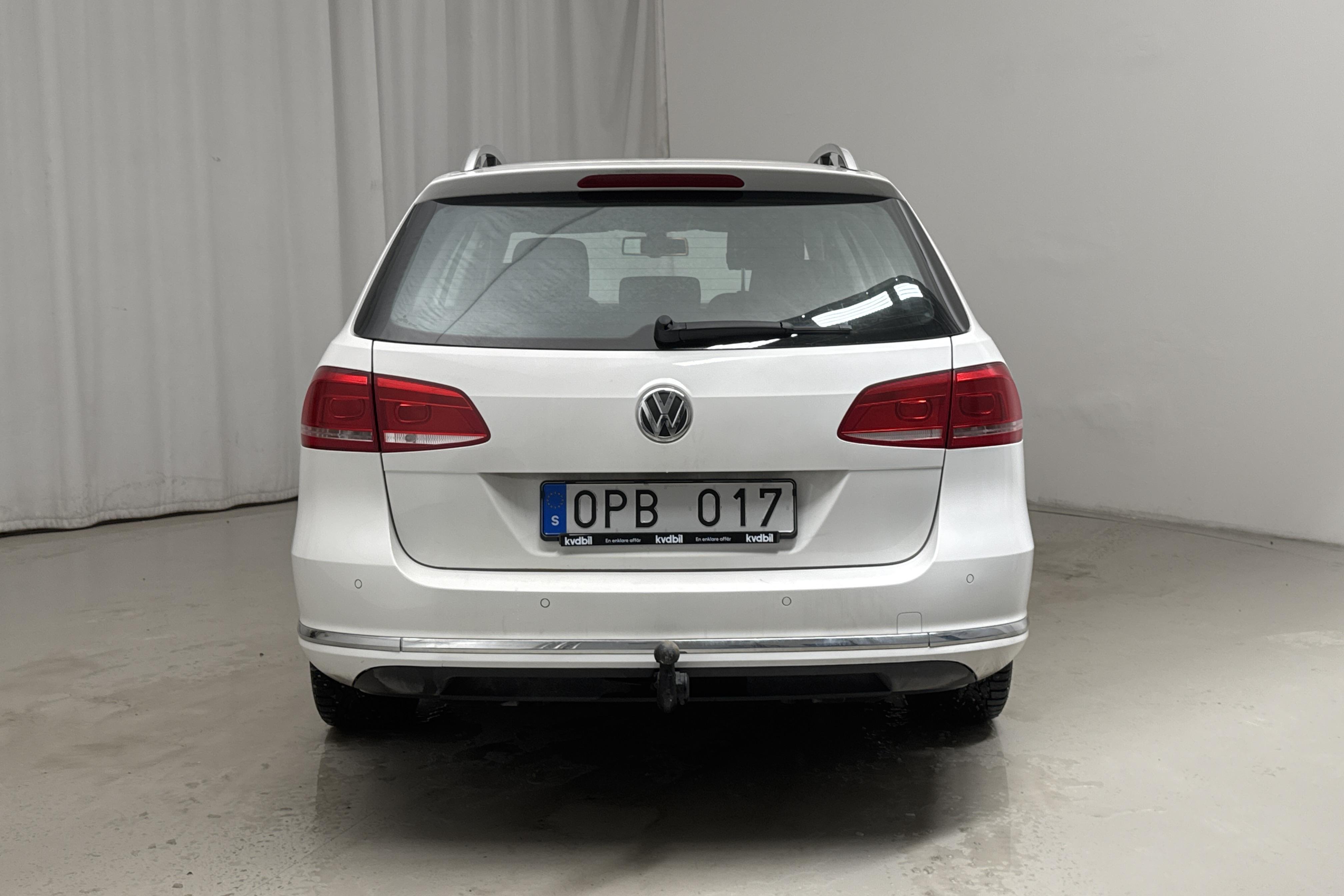 VW Passat 1.4 TSI EcoFuel Variant (150hk) - 19 604 mil - Automat - vit - 2012