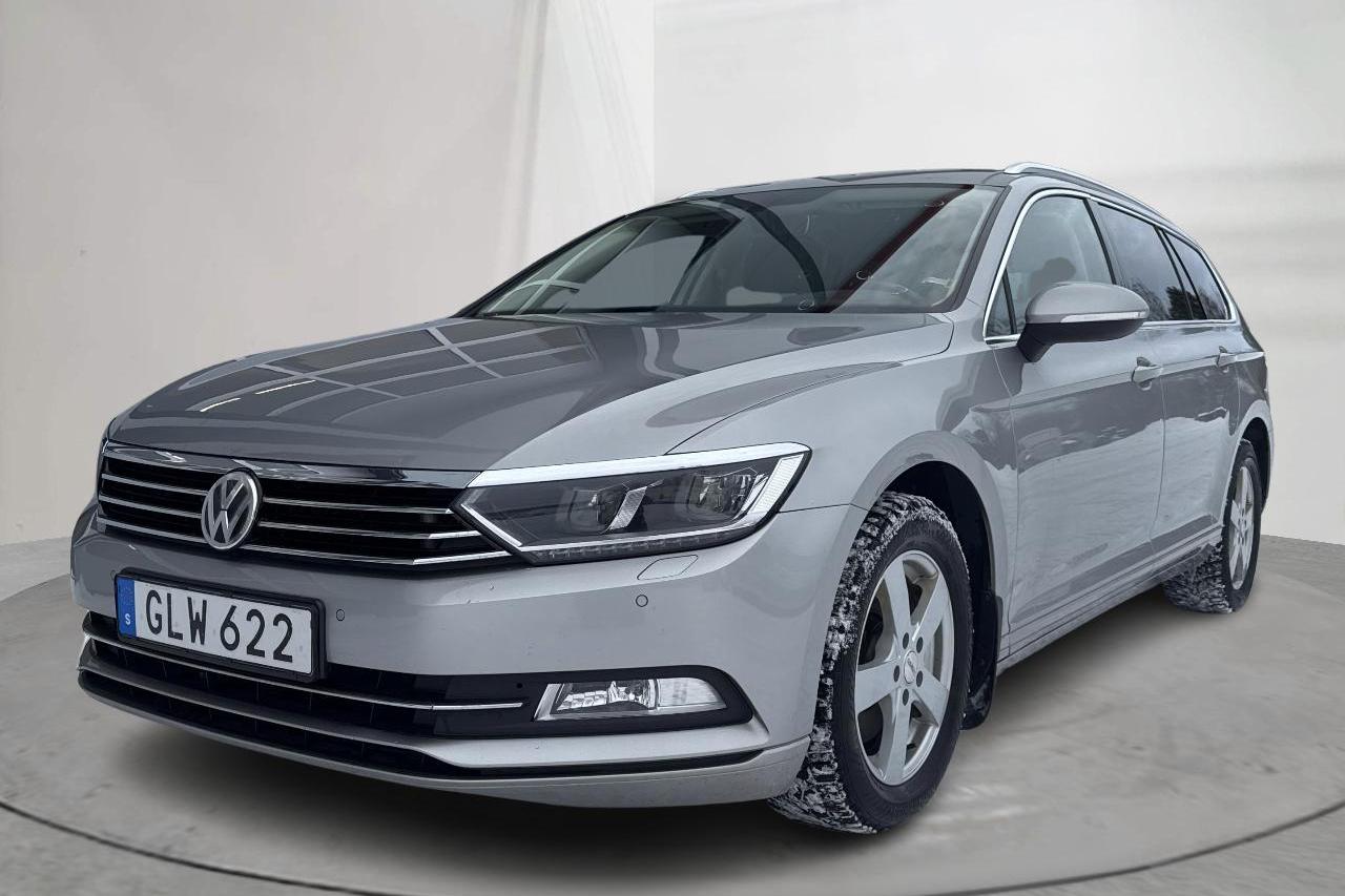 VW Passat 2.0 TDI Sportscombi (150hk) - 12 114 mil - Automat - silver - 2015