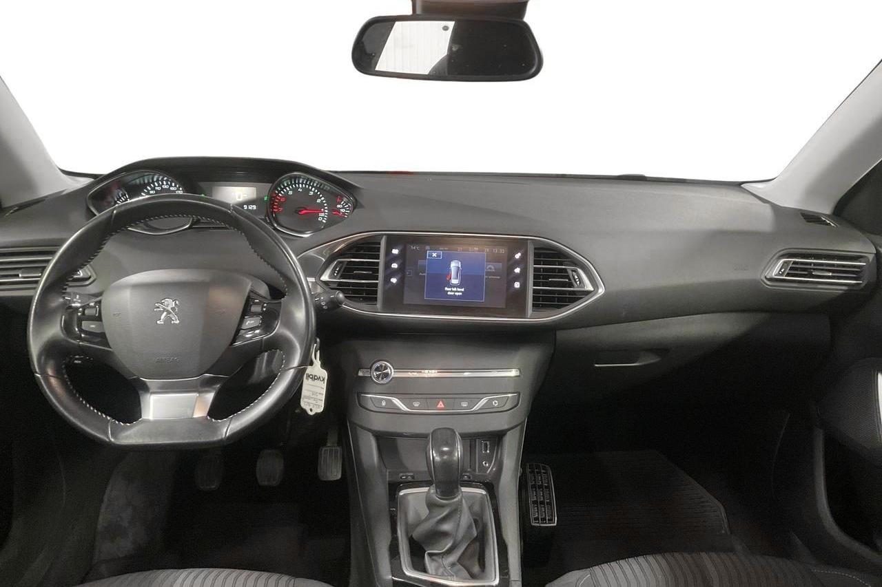 Peugeot 308 SW PureTech (110hk) - 98 420 km - Manualna - biały - 2016