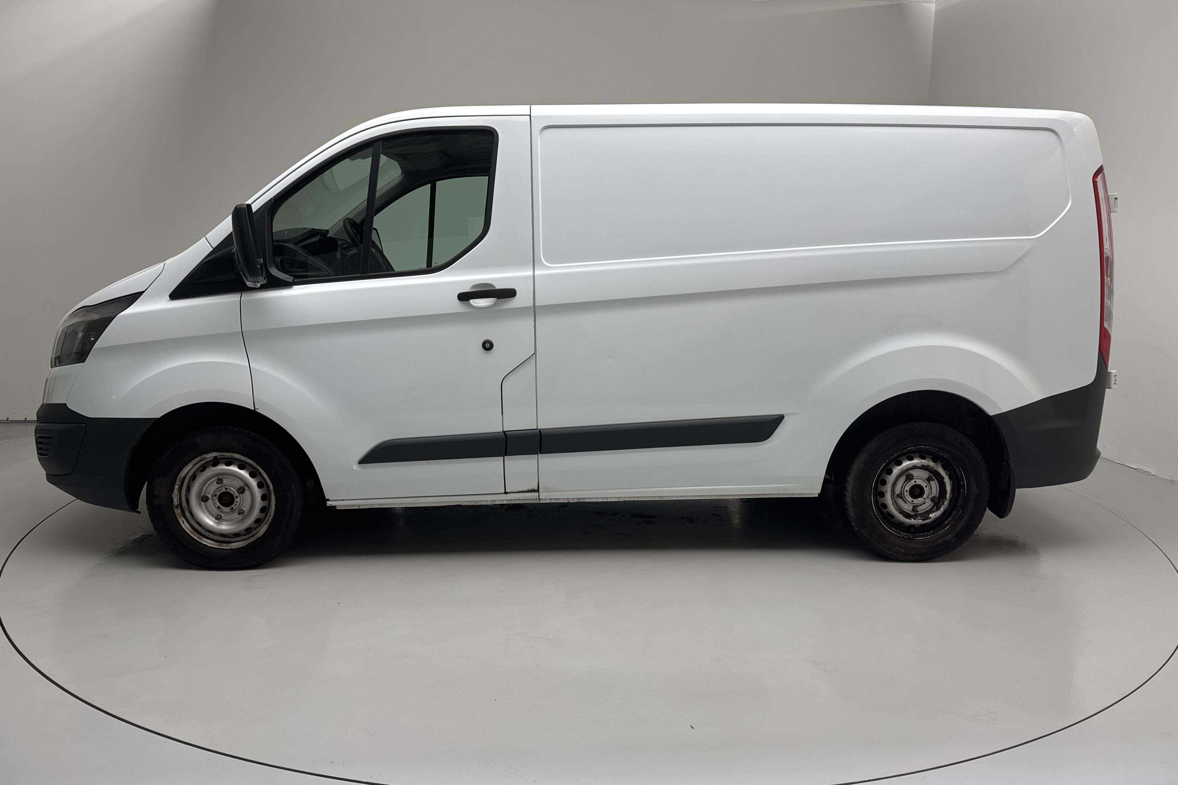 Ford Transit Custom 270 (100hk) - 18 712 mil - Manuell - vit - 2015