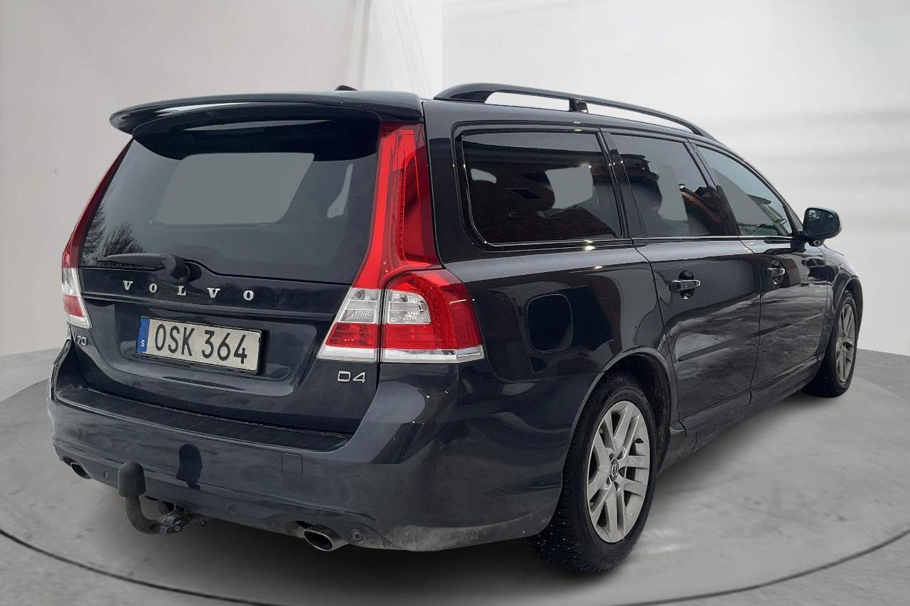 Volvo V70 II D4 (181hk) - 23 759 mil - Manuell - grå - 2015