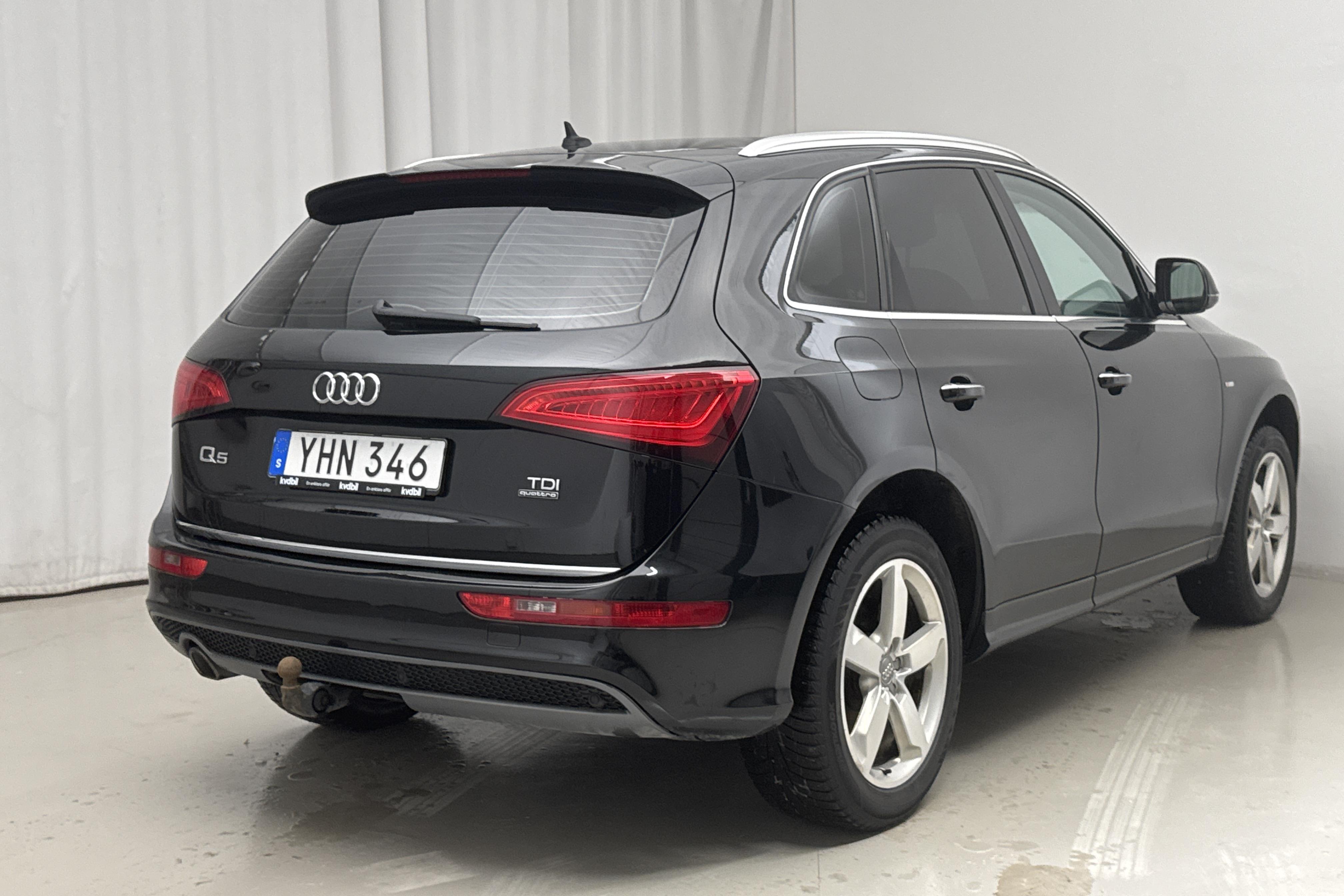 Audi Q5 2.0 TDI clean diesel quattro (190hk) - 16 645 mil - Automat - svart - 2017