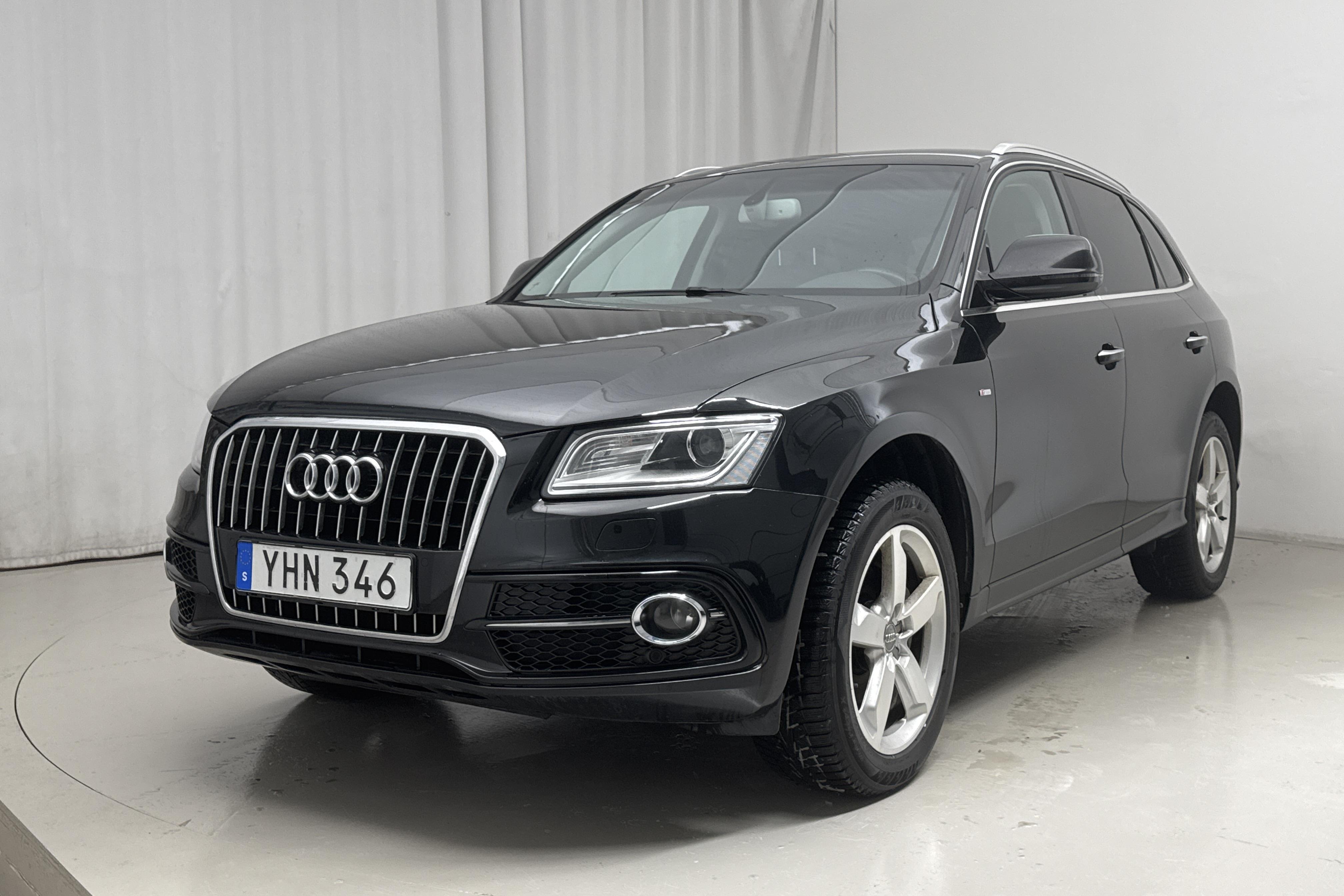 Audi Q5 2.0 TDI clean diesel quattro (190hk) - 16 645 mil - Automat - svart - 2017