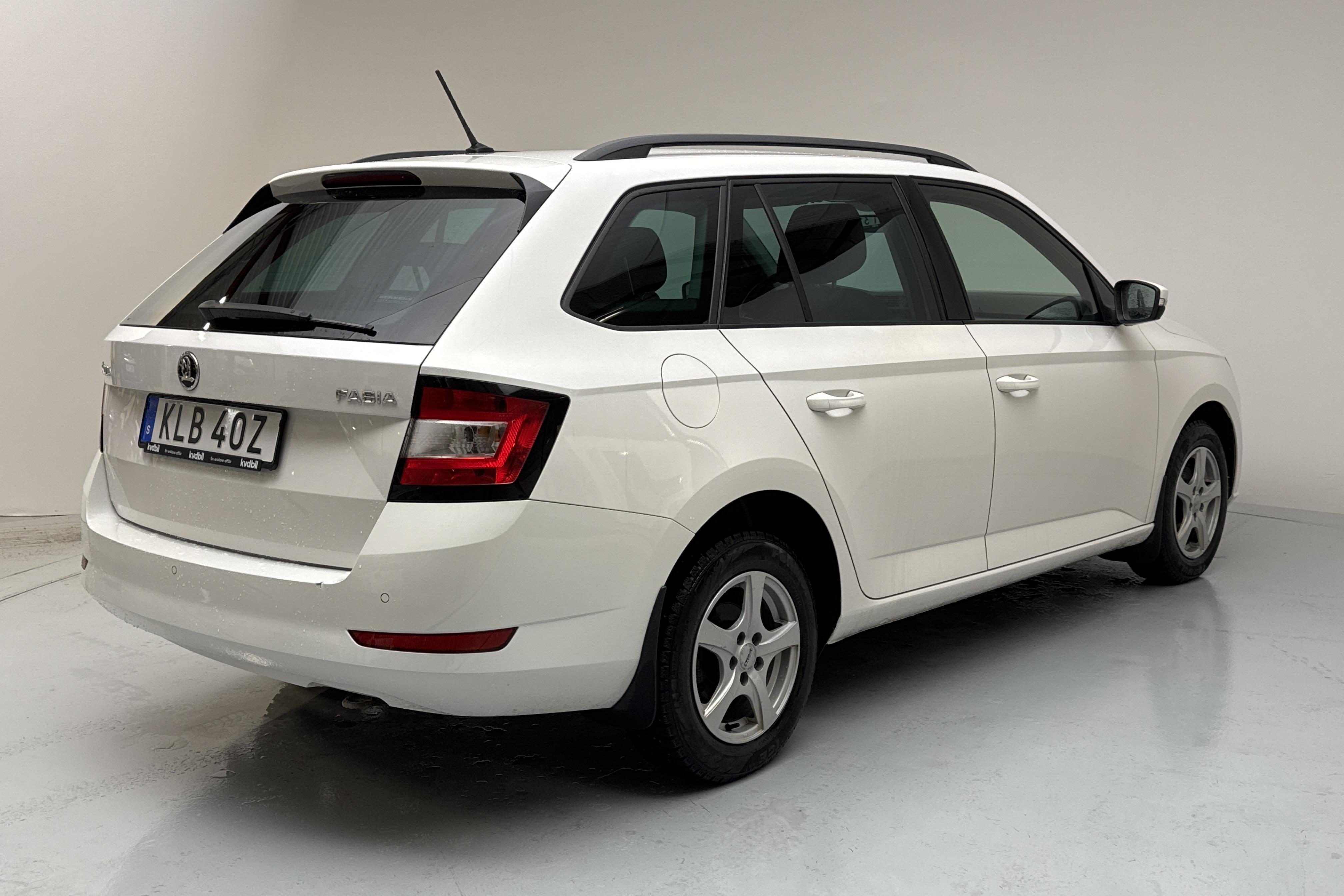 Skoda Fabia 1.0 TSI Kombi (95hk) - 52 710 km - Manual - white - 2020