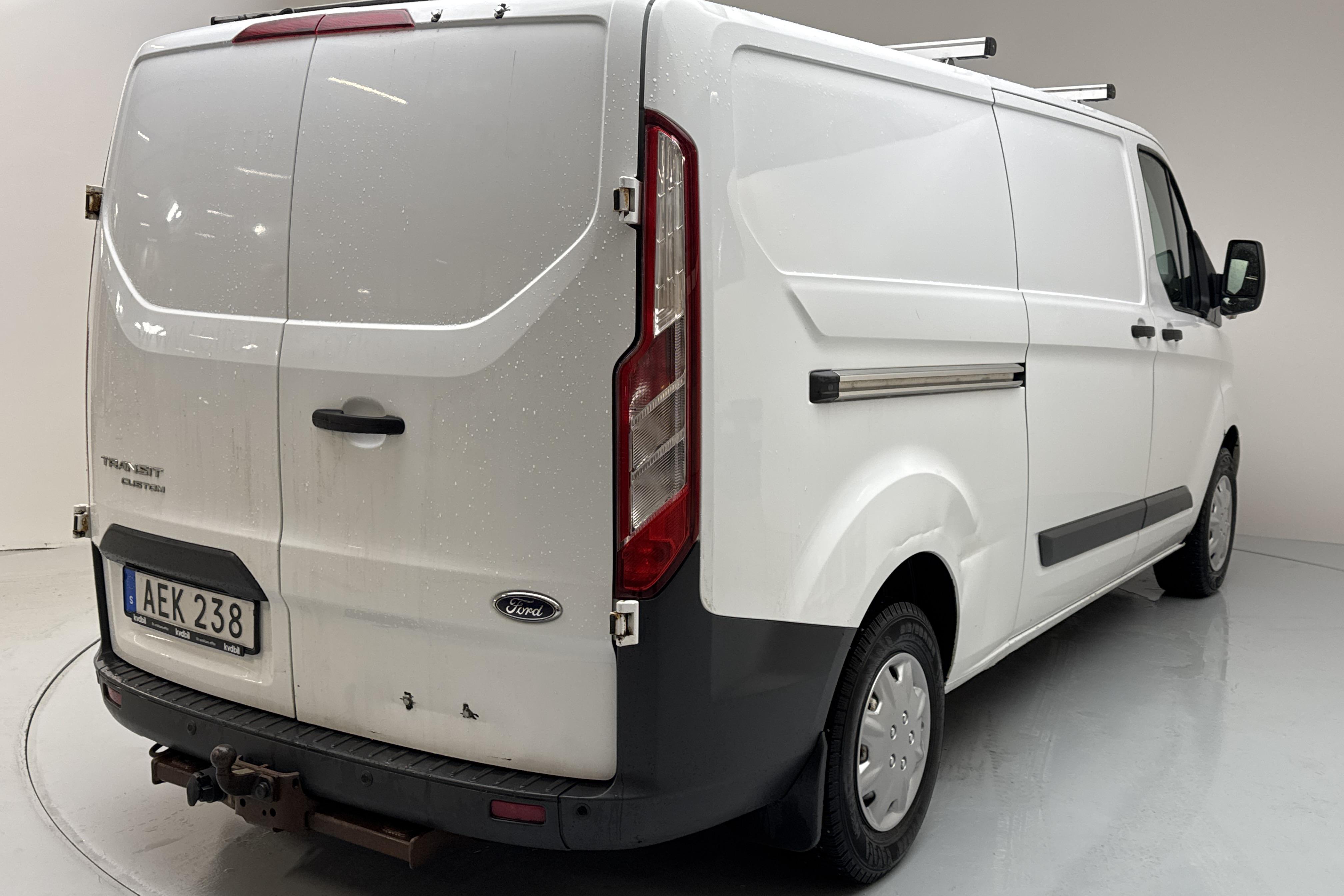 Ford Transit Custom 290 (125hk) - 17 656 mil - Manuell - vit - 2015