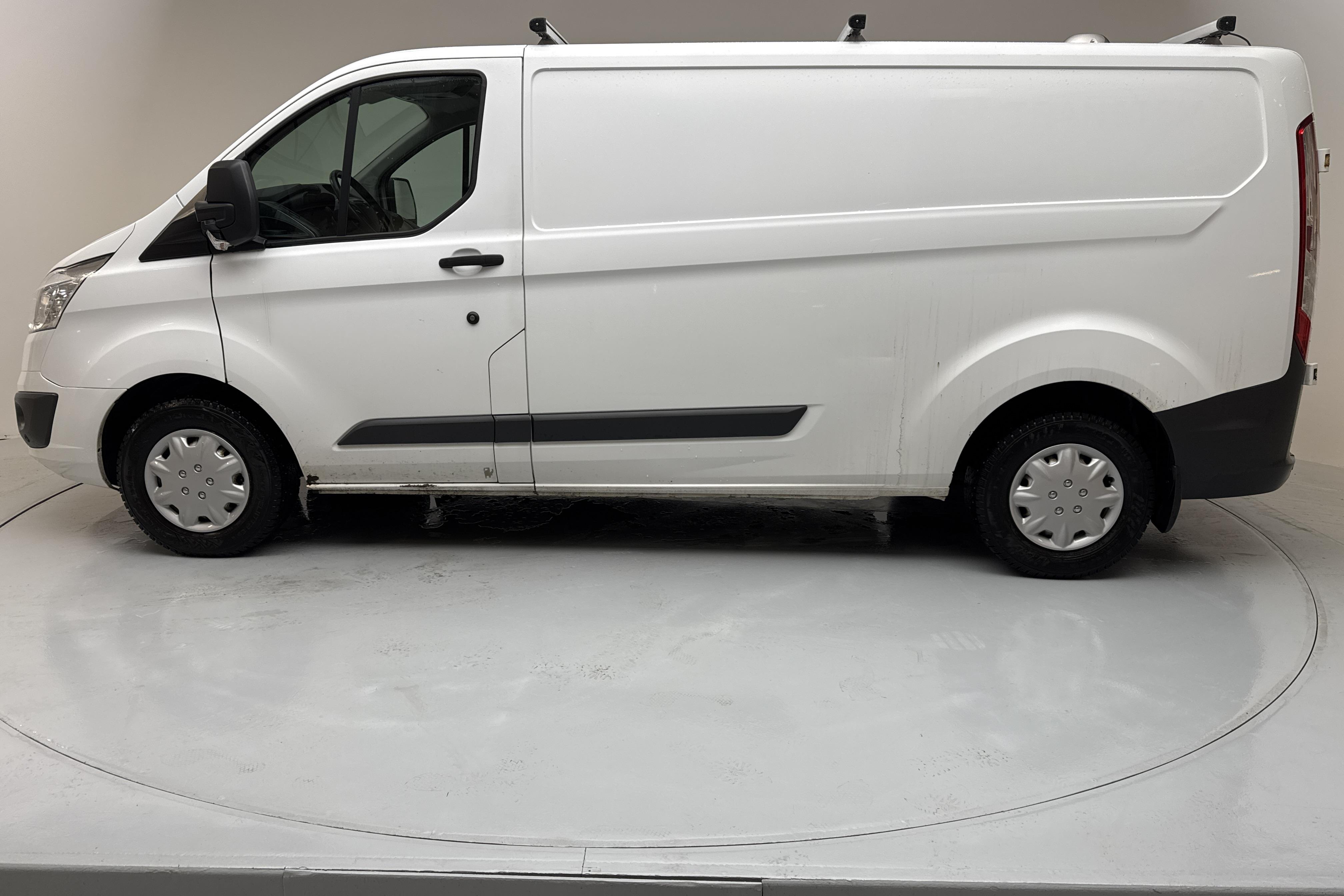 Ford Transit Custom 290 (125hk) - 17 656 mil - Manuell - vit - 2015