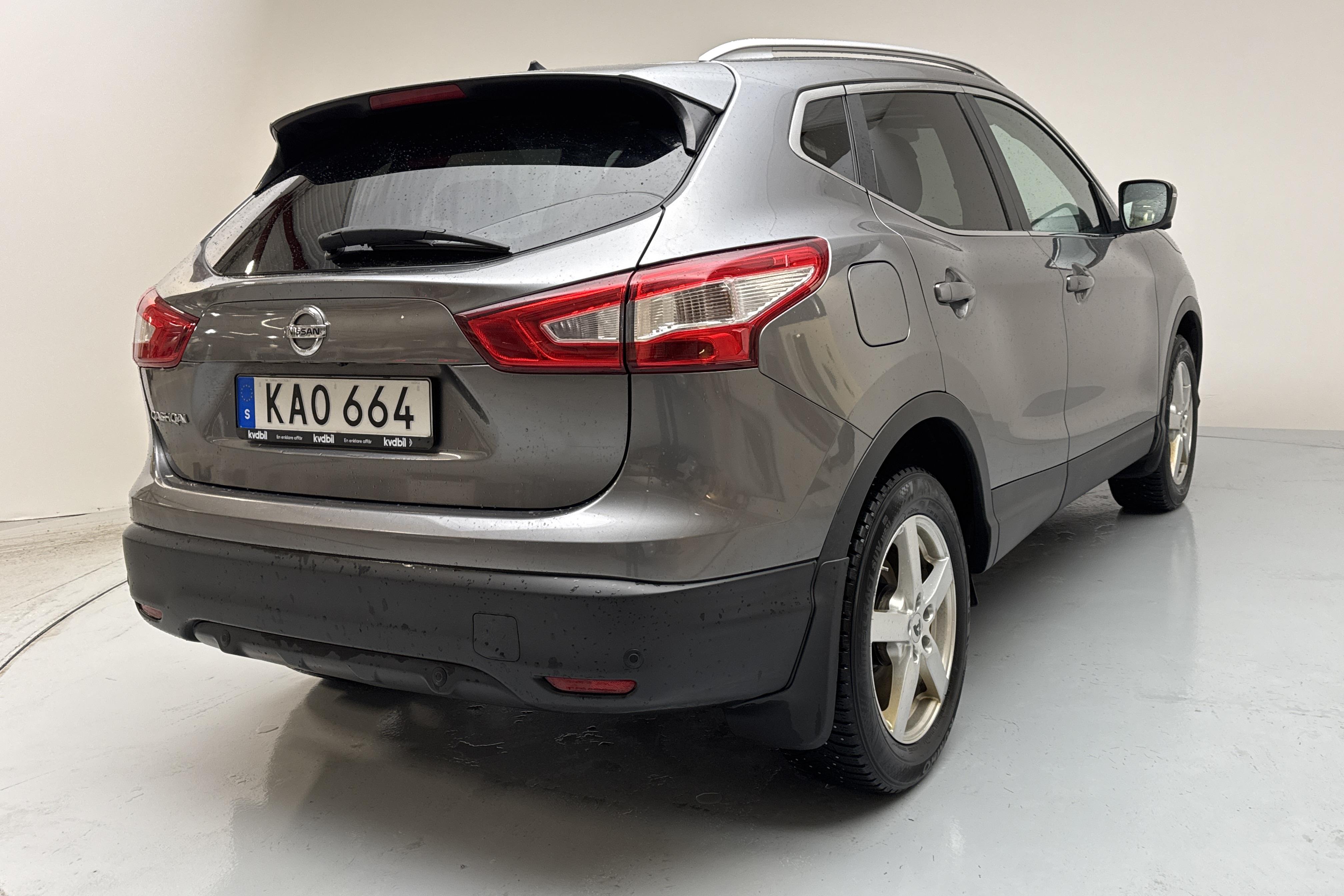 Nissan Qashqai 1.5 dCi (110hk) - 188 120 km - Manual - gray - 2017