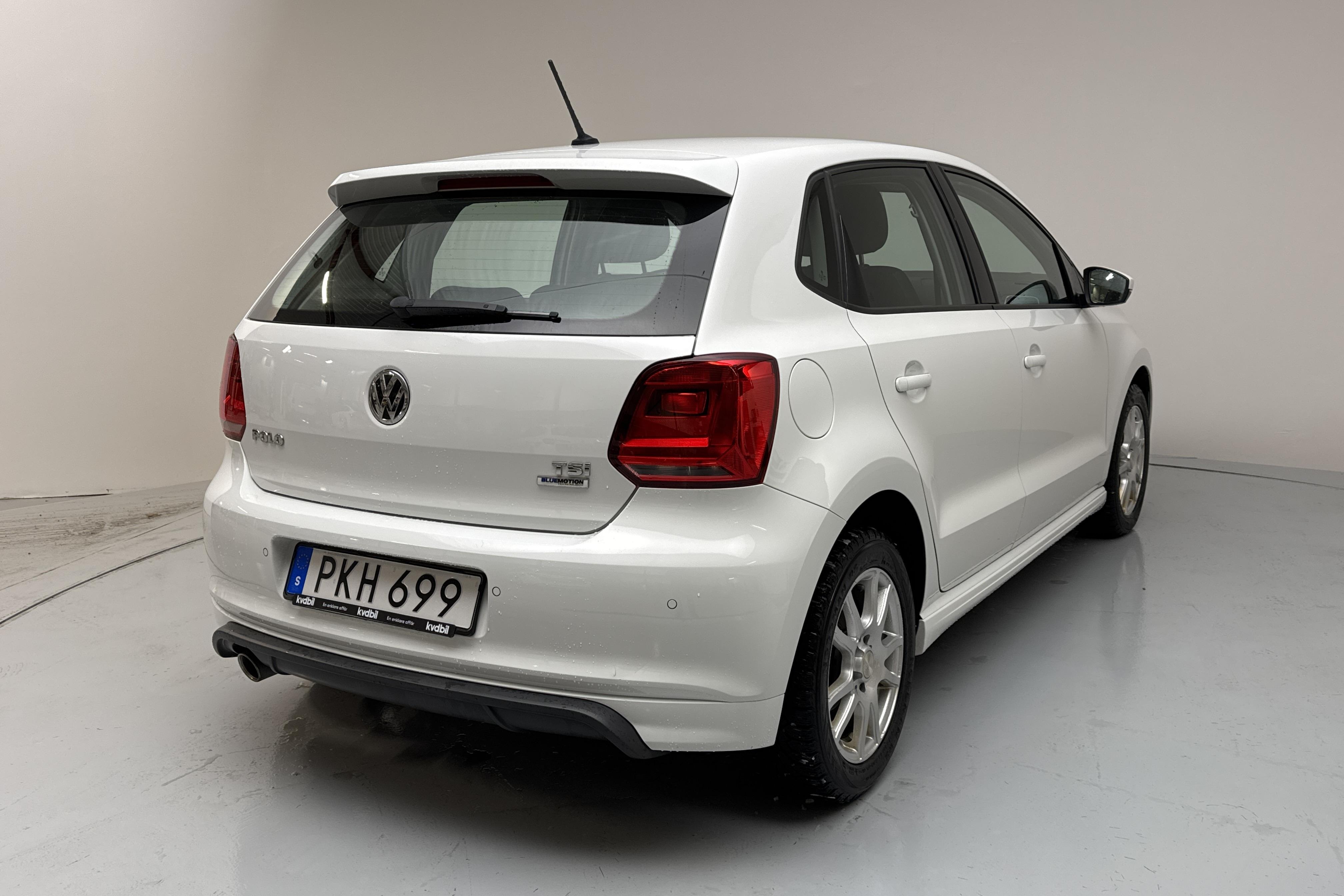 VW Polo 1.2 TSI 5dr (90hk) - 4 775 mil - Manuell - vit - 2017