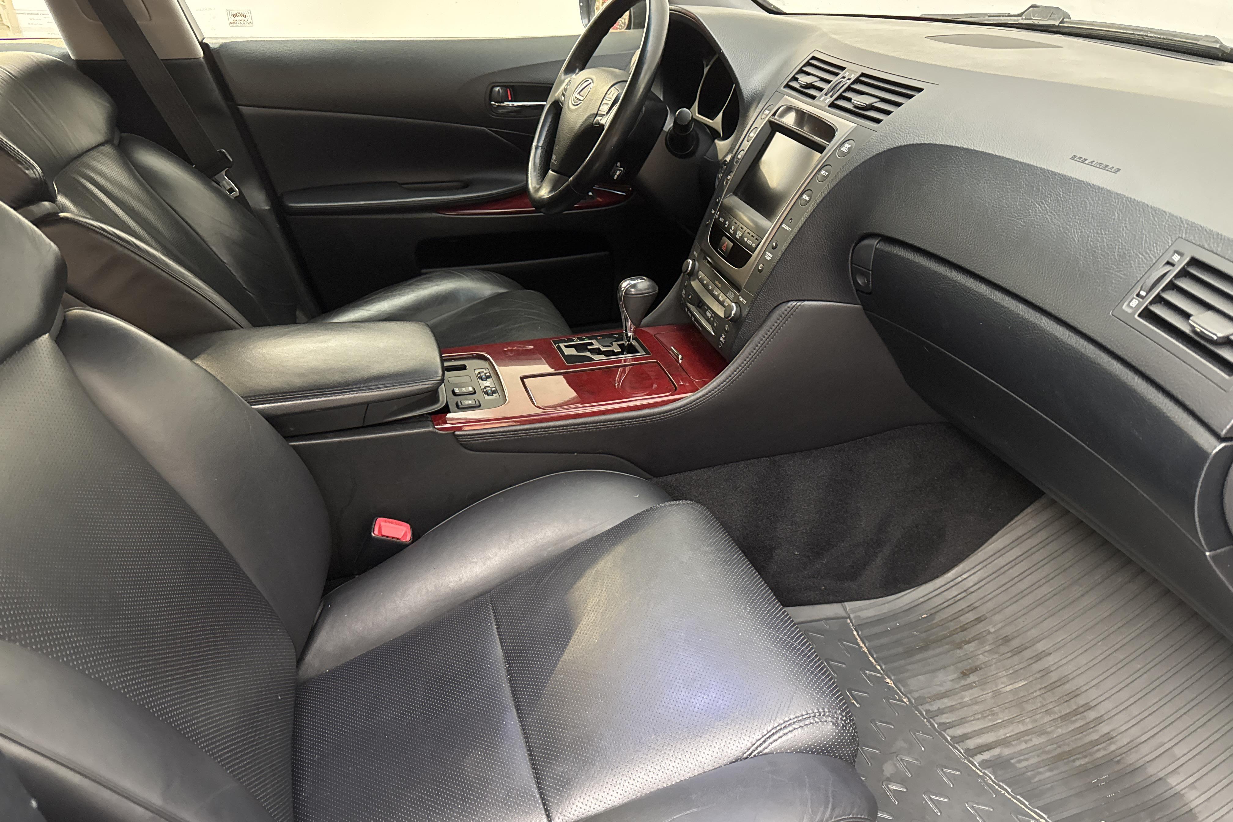 Lexus GS 300 (249hk) - 200 700 km - Automatic - Dark Grey - 2007