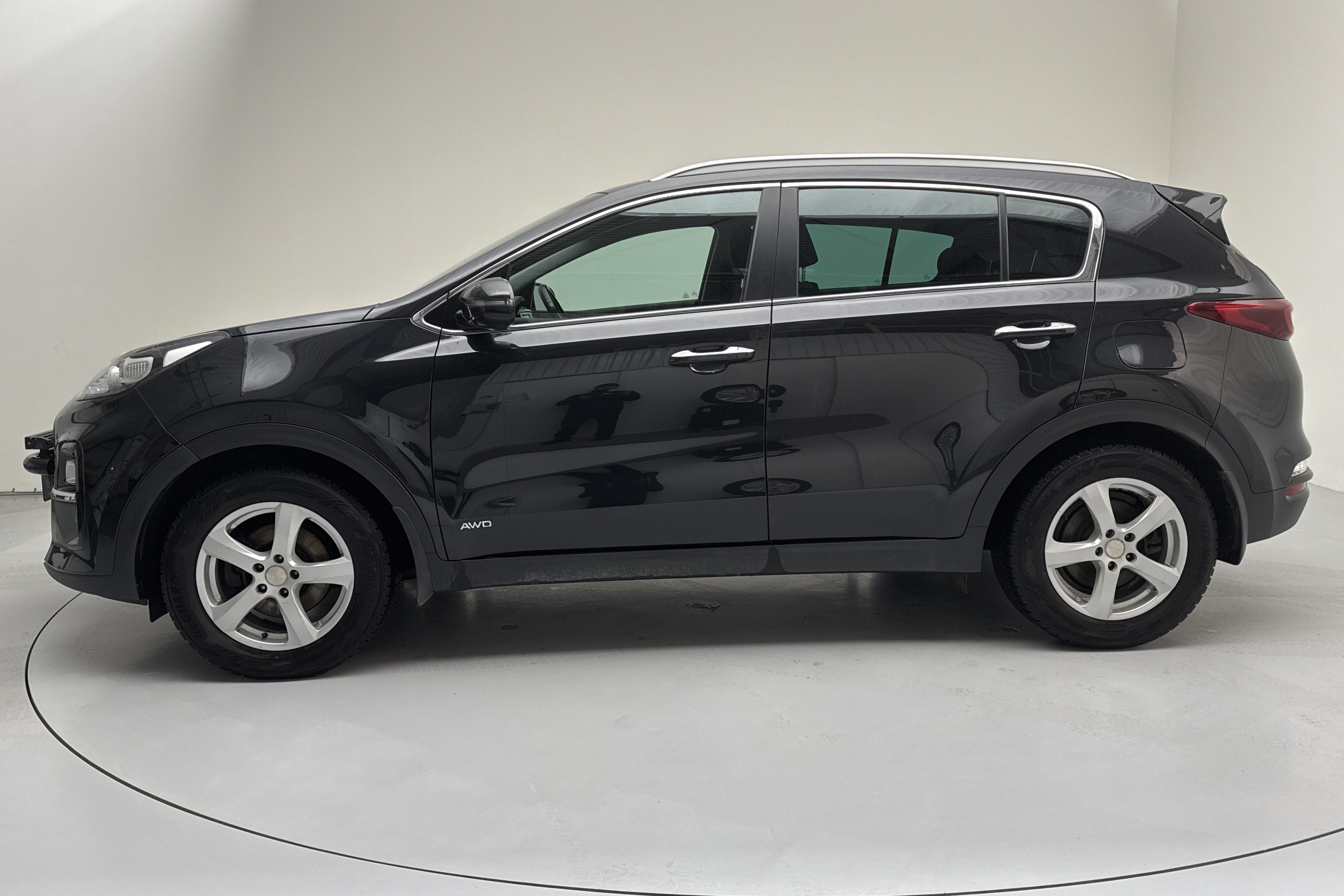 KIA Sportage 1.6 CRDi AWD (136hk) - 12 380 mil - Automat - svart - 2019