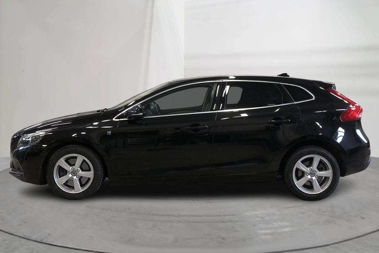 Volvo V40 T2 (122hk) - 146 790 km - Automatic - black - 2016