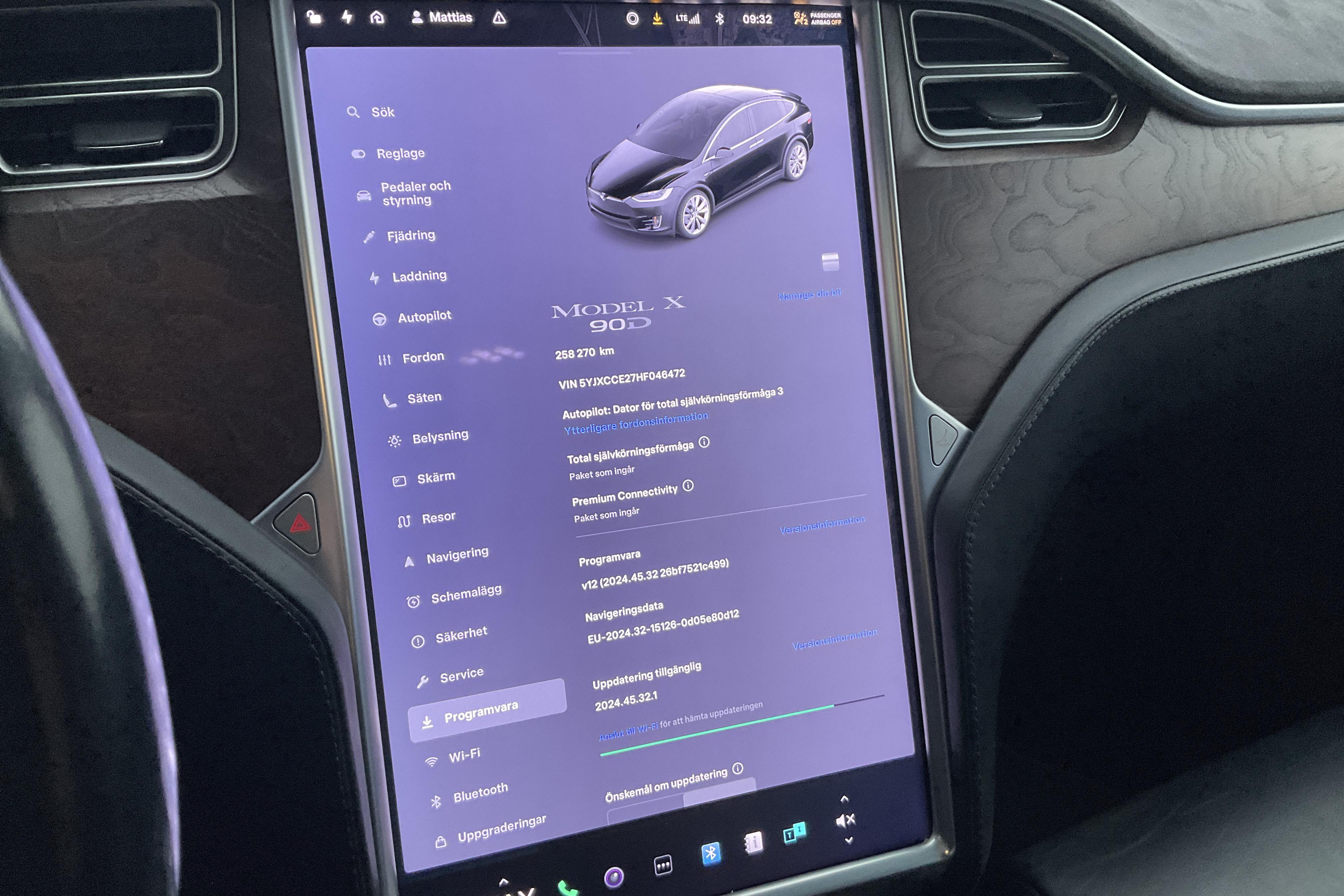 Tesla Model X 90D - 25 827 mil - Automat - svart - 2017