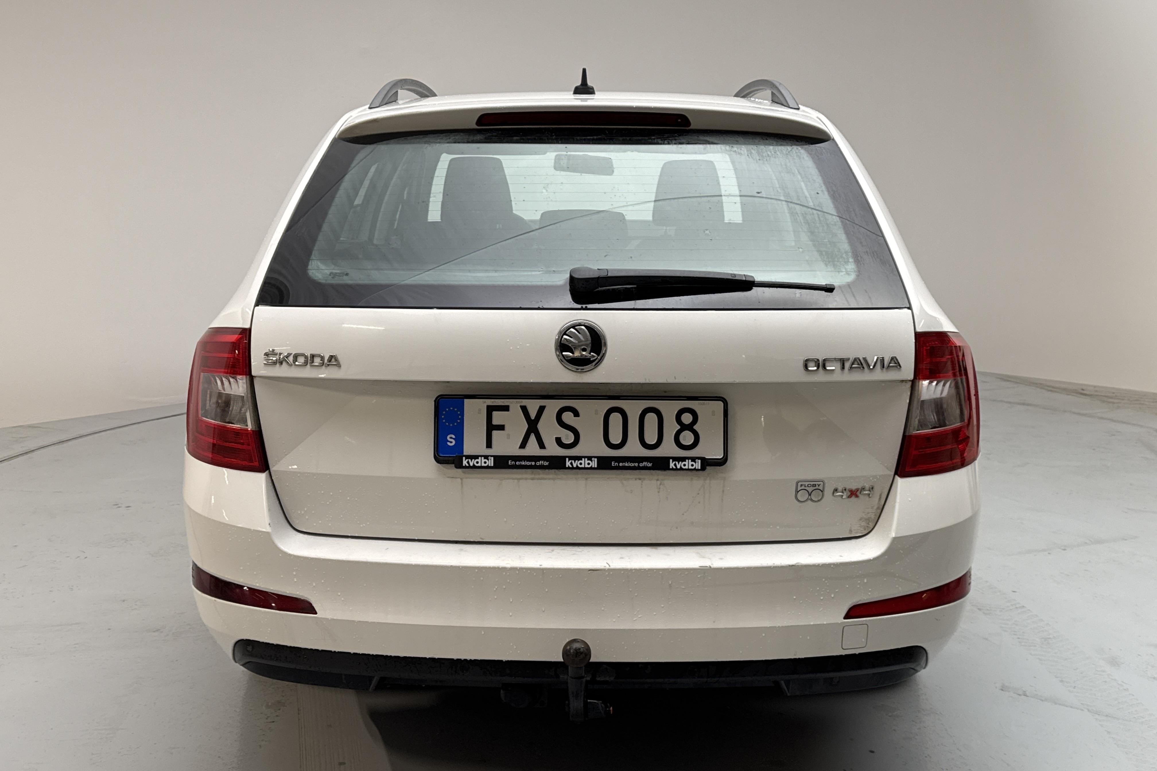 Skoda Octavia III 1.6 TDI CR Combi 4X4 (105hk) - 25 751 mil - Manuell - vit - 2015