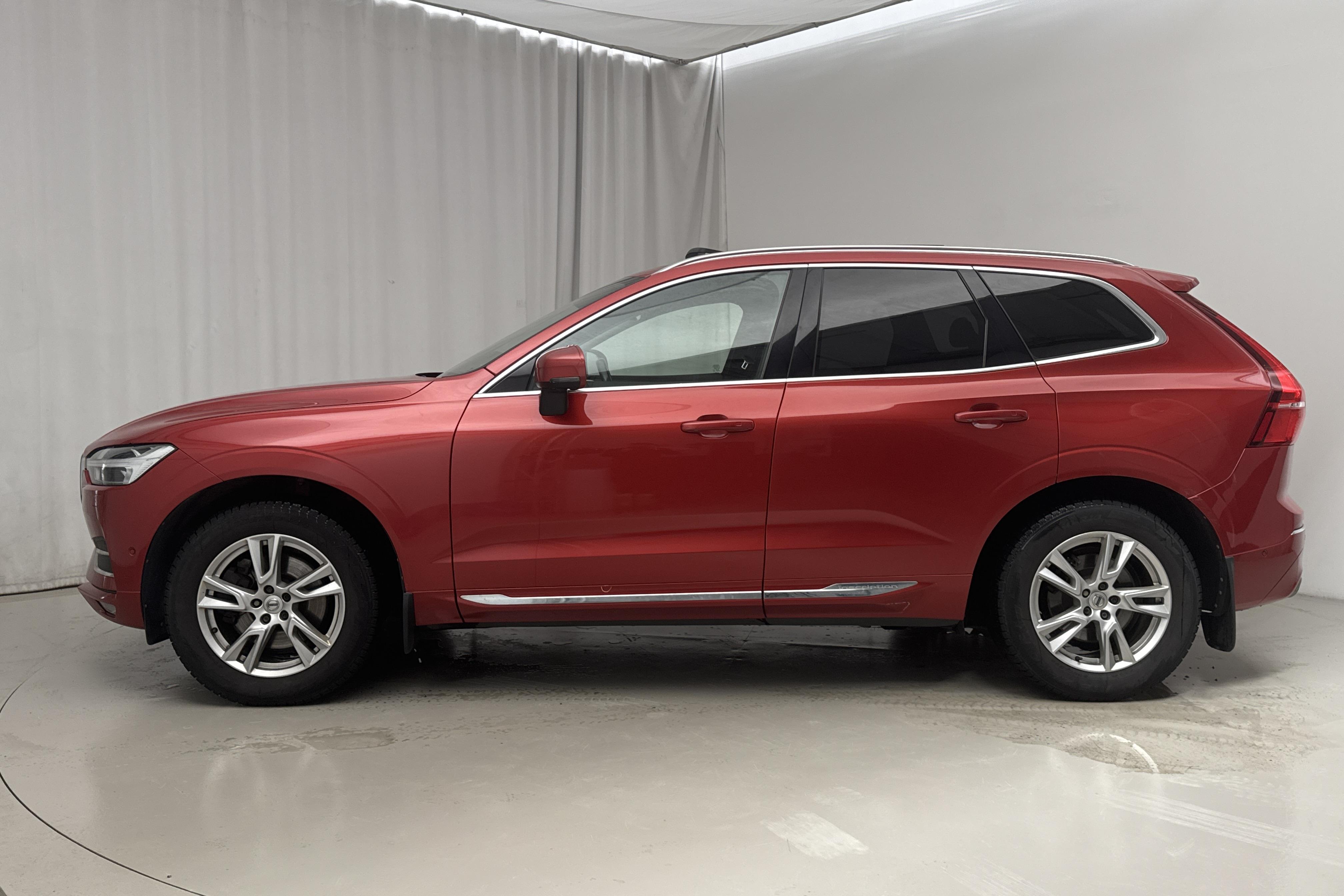 Volvo XC60 D4 AWD (190hk) - 150 700 km - Automatyczna - czerwony - 2018