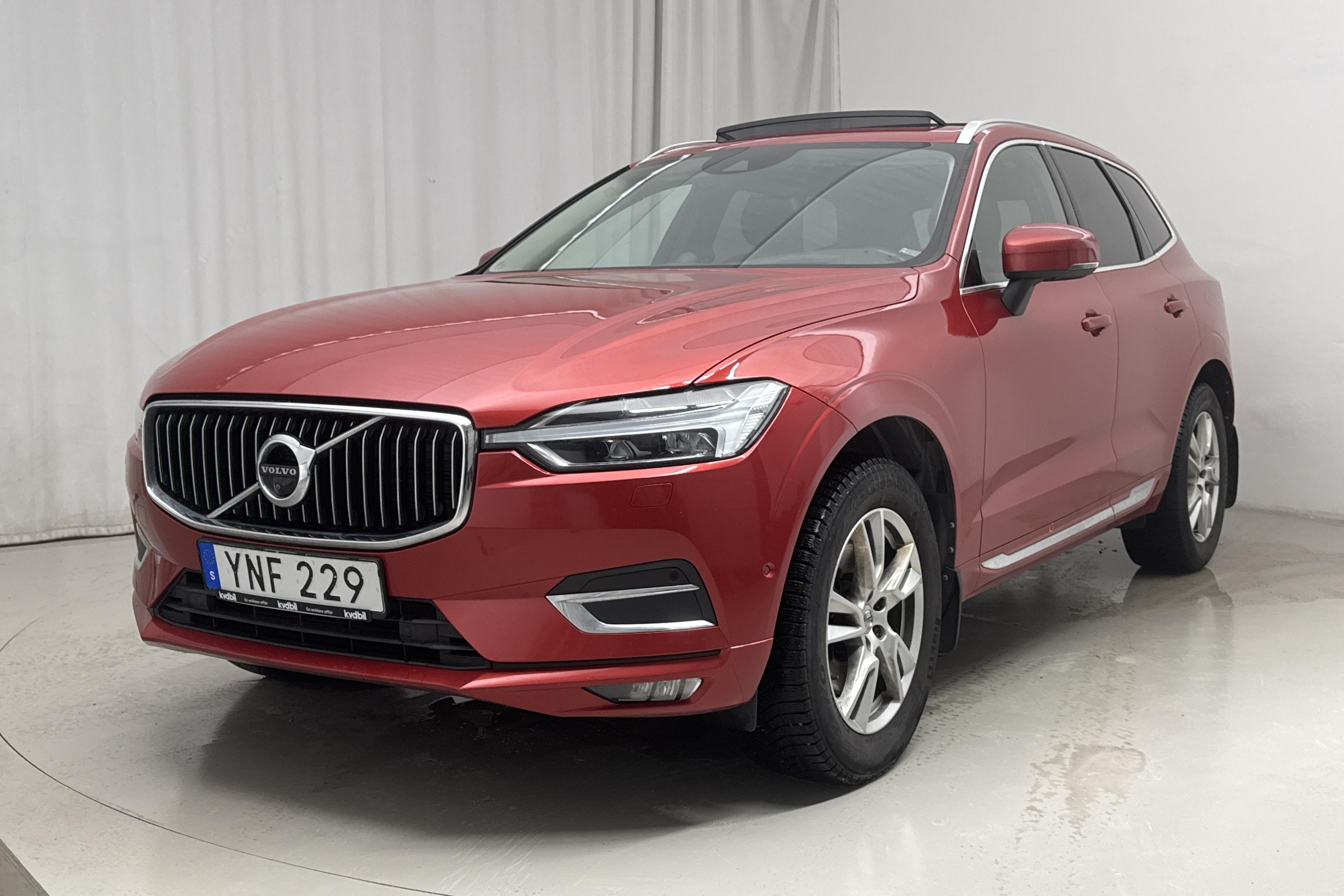 Volvo XC60 D4 AWD (190hk) - 150 700 km - Automatyczna - czerwony - 2018