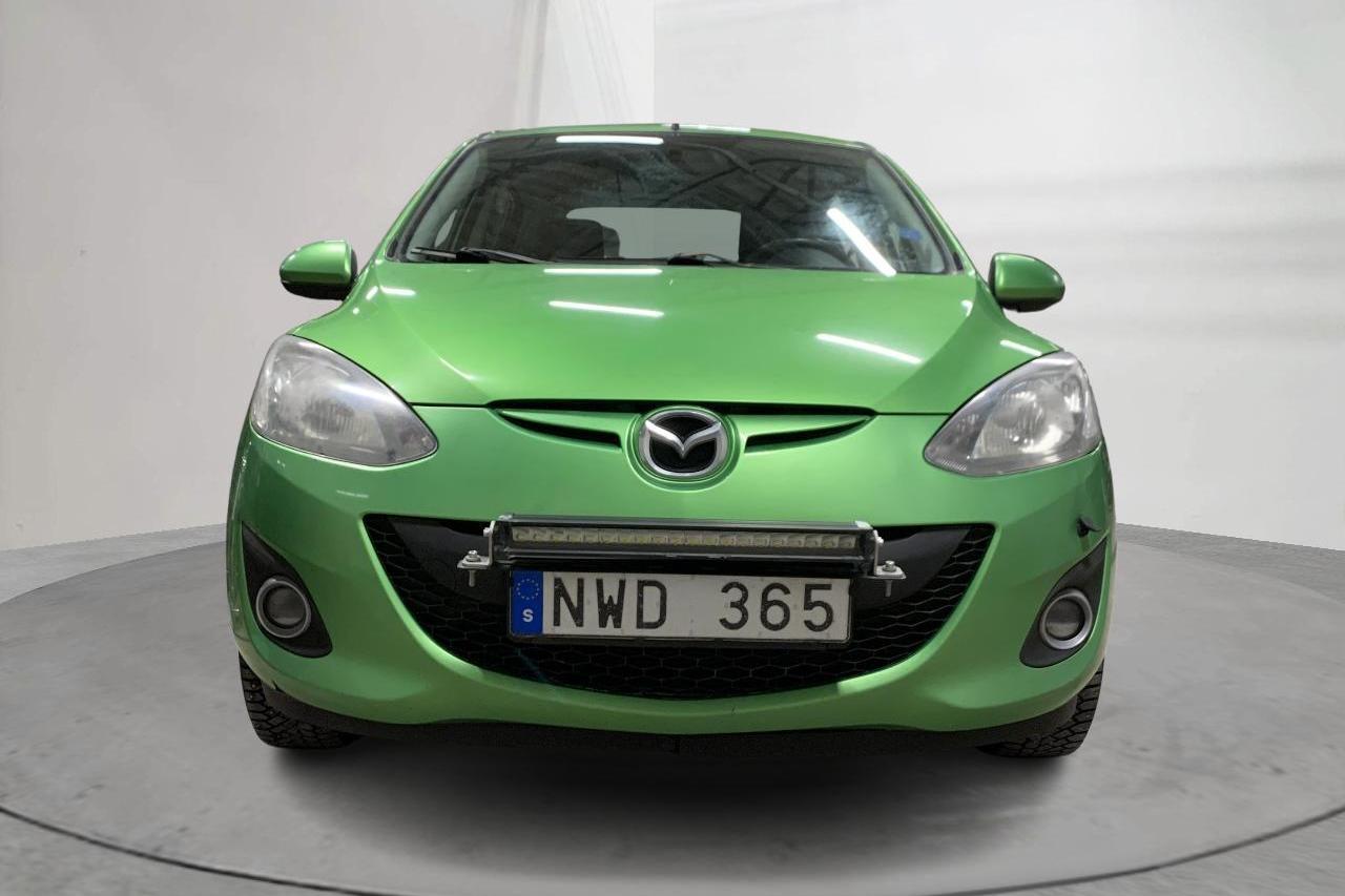 Mazda 2 1.3 5dr (84hk) - 22 019 mil - Manuell - grön - 2013