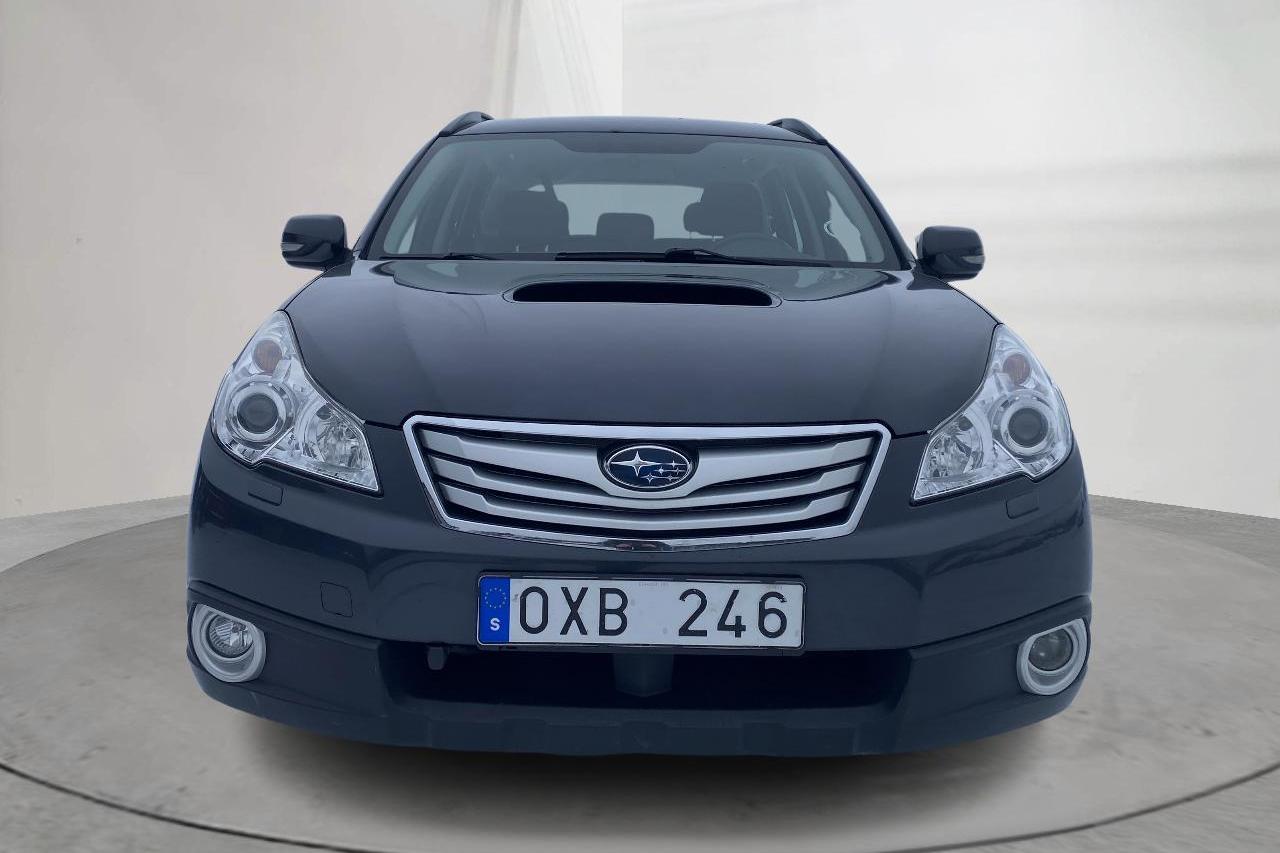 Subaru Outback 2.0D (150hk) - 27 906 mil - Manuell - Dark Grey - 2010