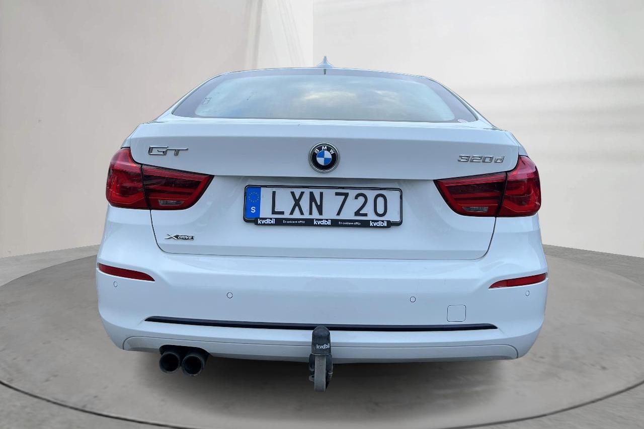 BMW 320d GT xDrive, F34 (190hk) - 19 100 mil - Automat - vit - 2018