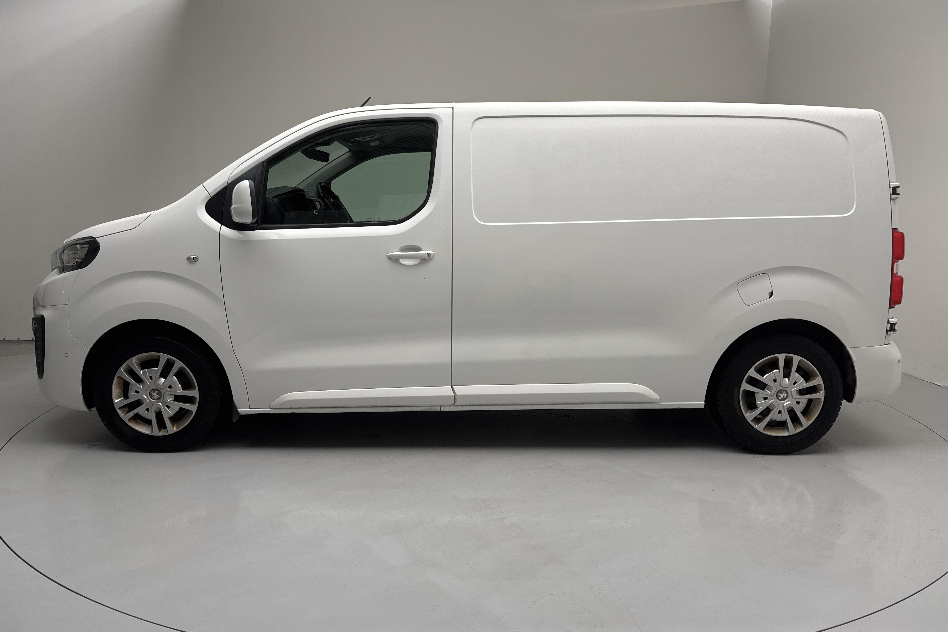 Peugeot Expert BlueHDi Skåp (115hk) - 15 546 mil - Manuell - vit - 2019