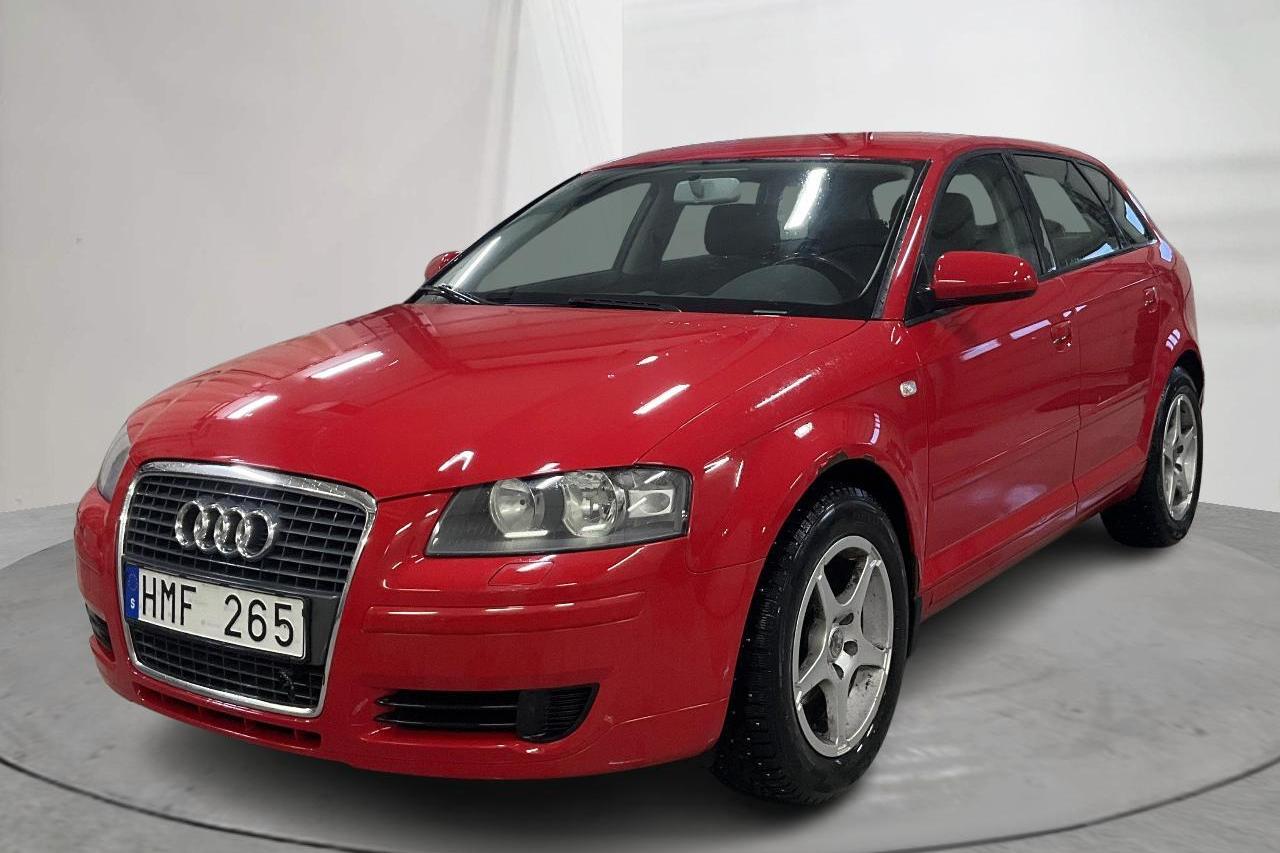 Audi A3 1.6 Sportback (102hk) - 10 558 mil - Manuell - röd - 2008