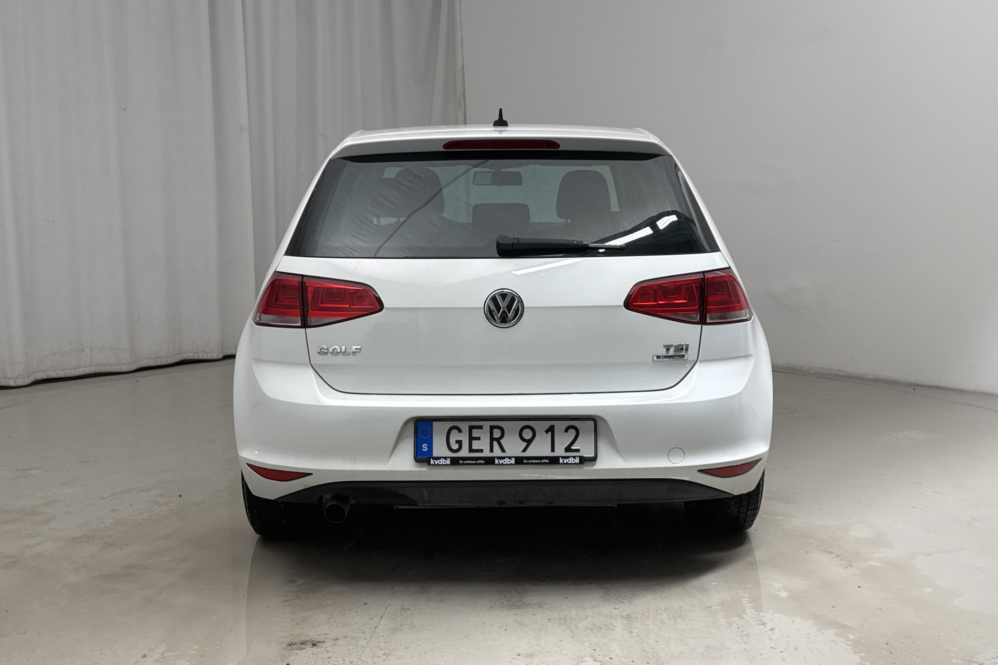 VW Golf VII 1.2 TSI 5dr (110hk) - 75 000 km - Automatyczna - biały - 2017