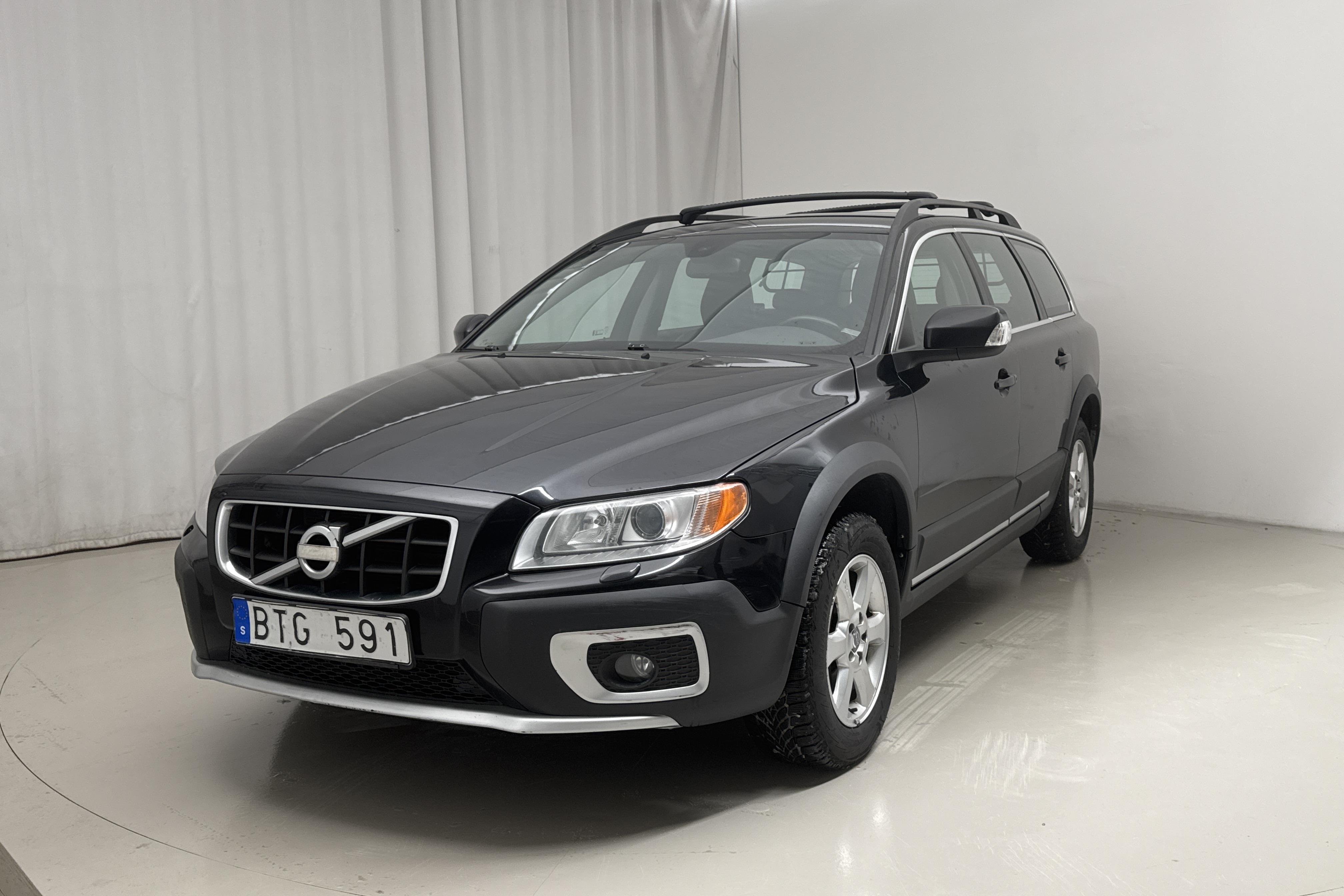 Volvo XC70 II D5 AWD (205hk) - 20 486 mil - Manuell - svart - 2010