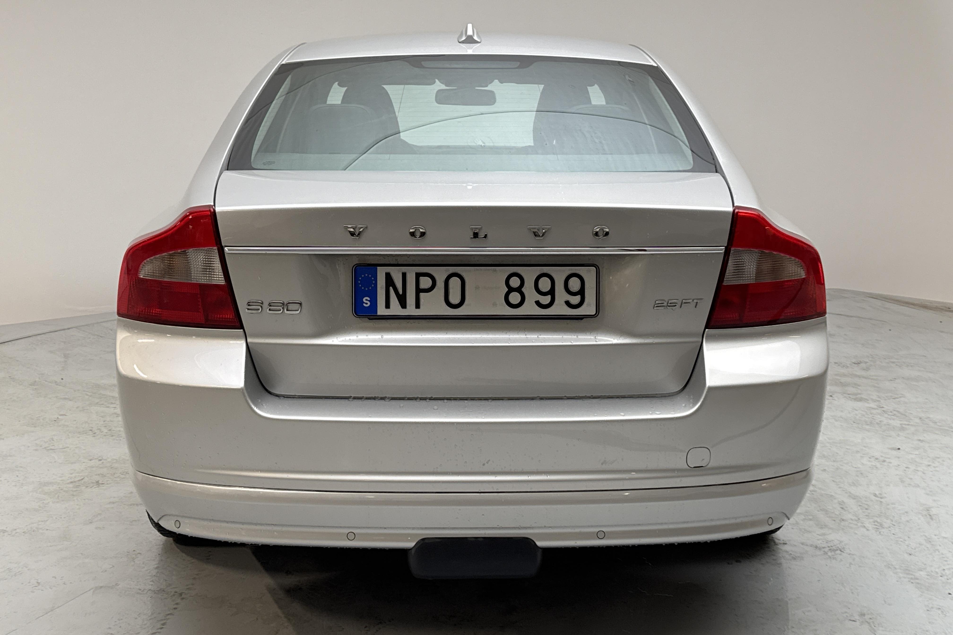 Volvo S80 2.5FT (200hk) - 13 227 mil - Automat - Light Grey - 2009