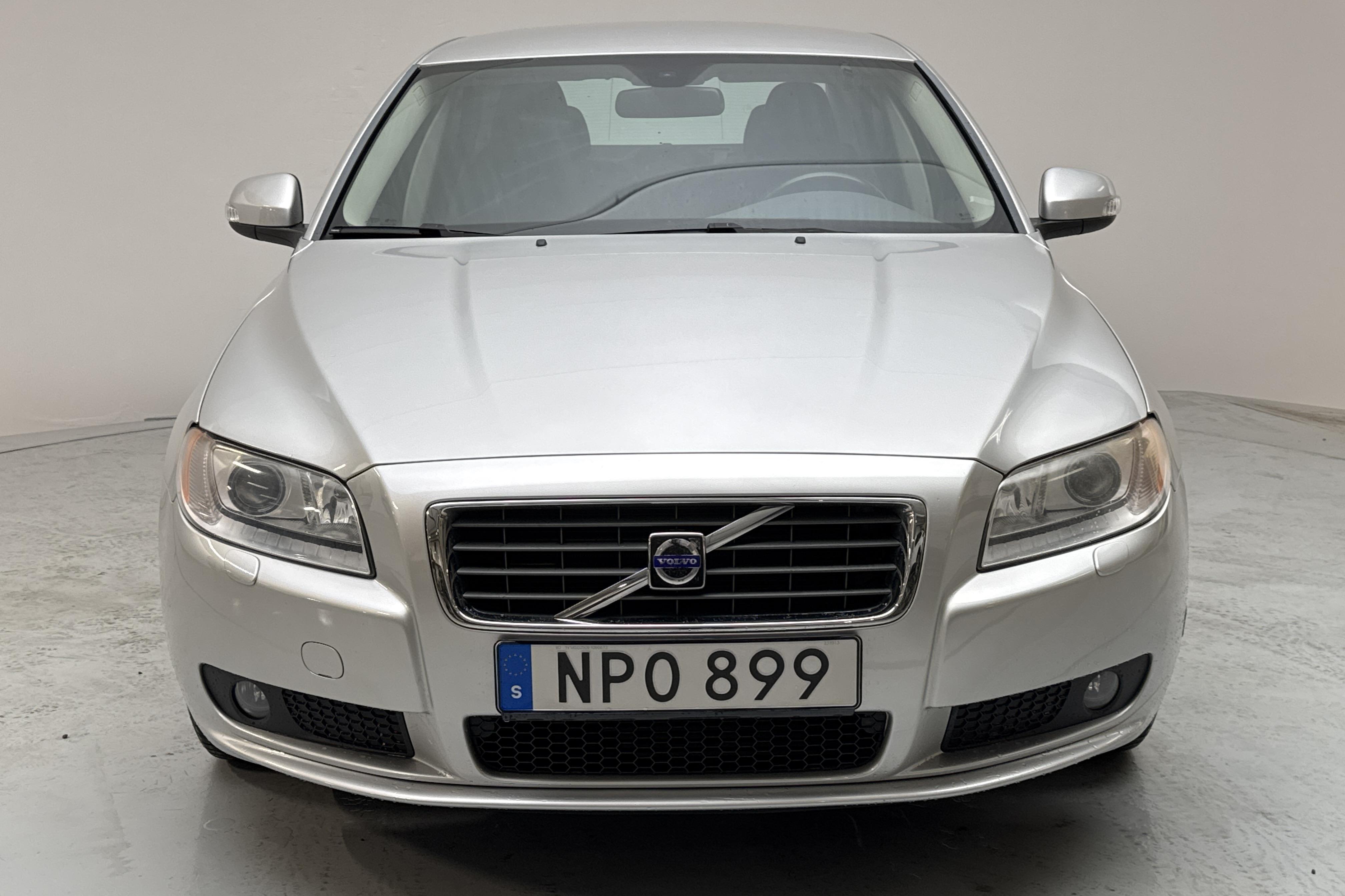 Volvo S80 2.5FT (200hk) - 13 227 mil - Automat - Light Grey - 2009