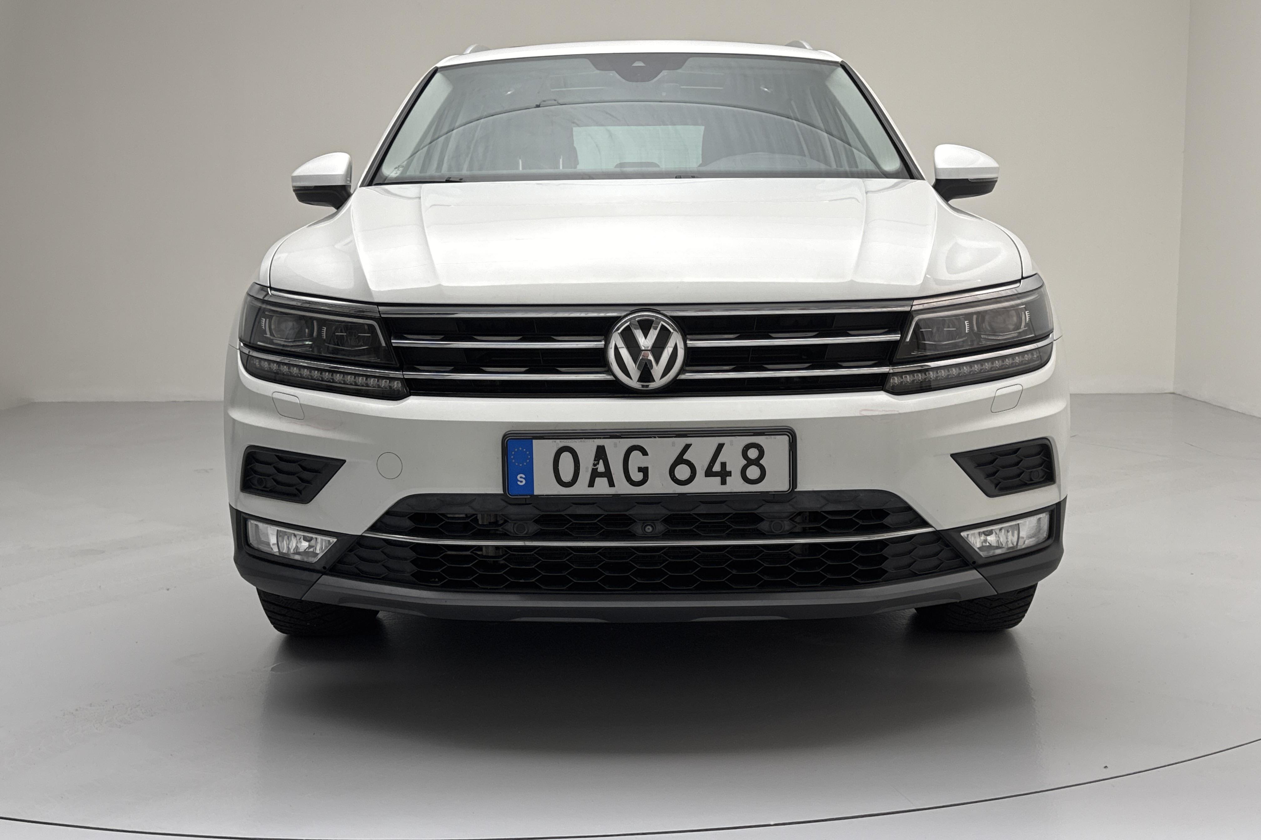 VW Tiguan 2.0 TDI 4MOTION (190hk) - 101 610 km - Automatic - white - 2016