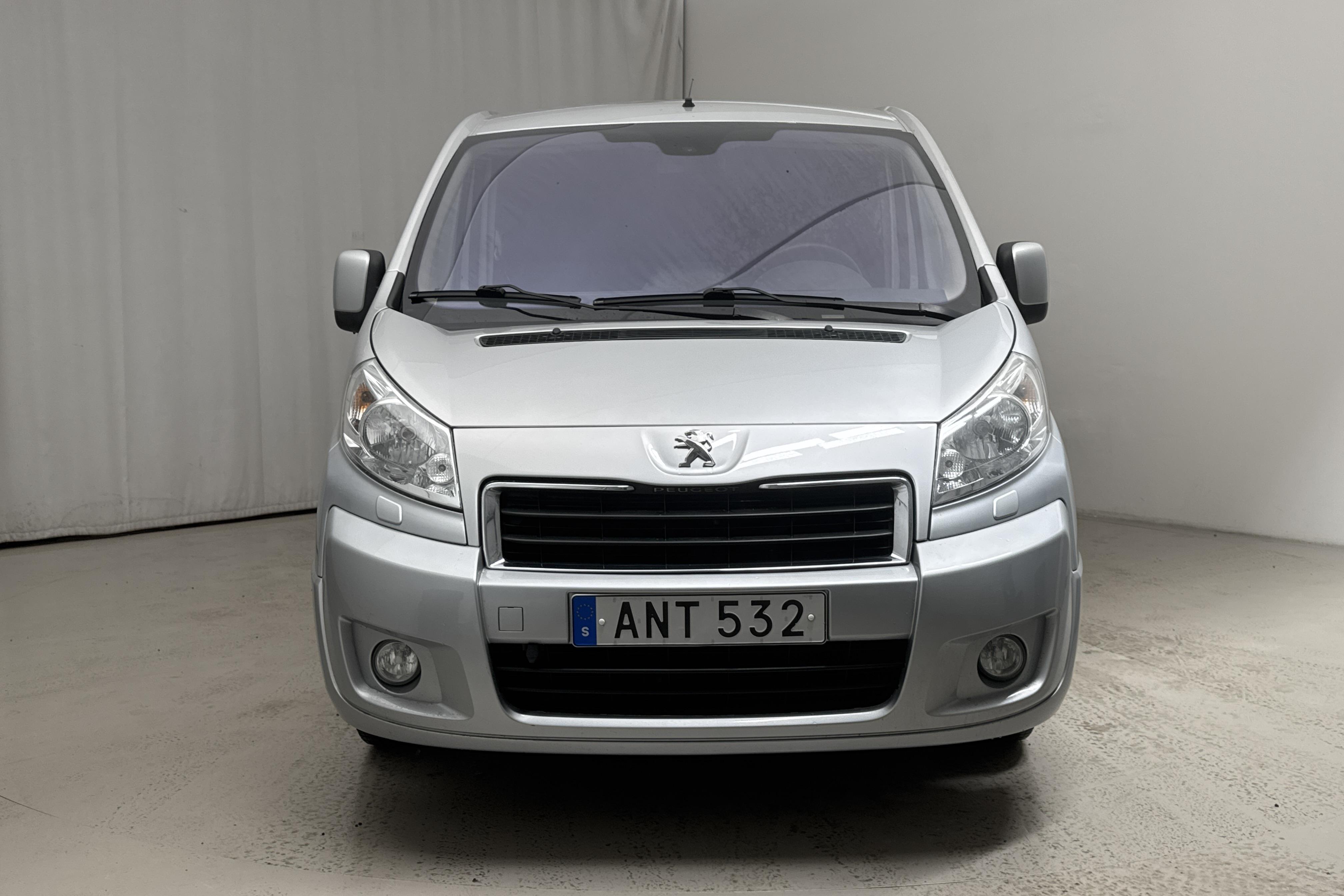 Peugeot Expert 2.0 HDI Skåp (128hk) - 11 785 mil - Manuell - Light Grey - 2015