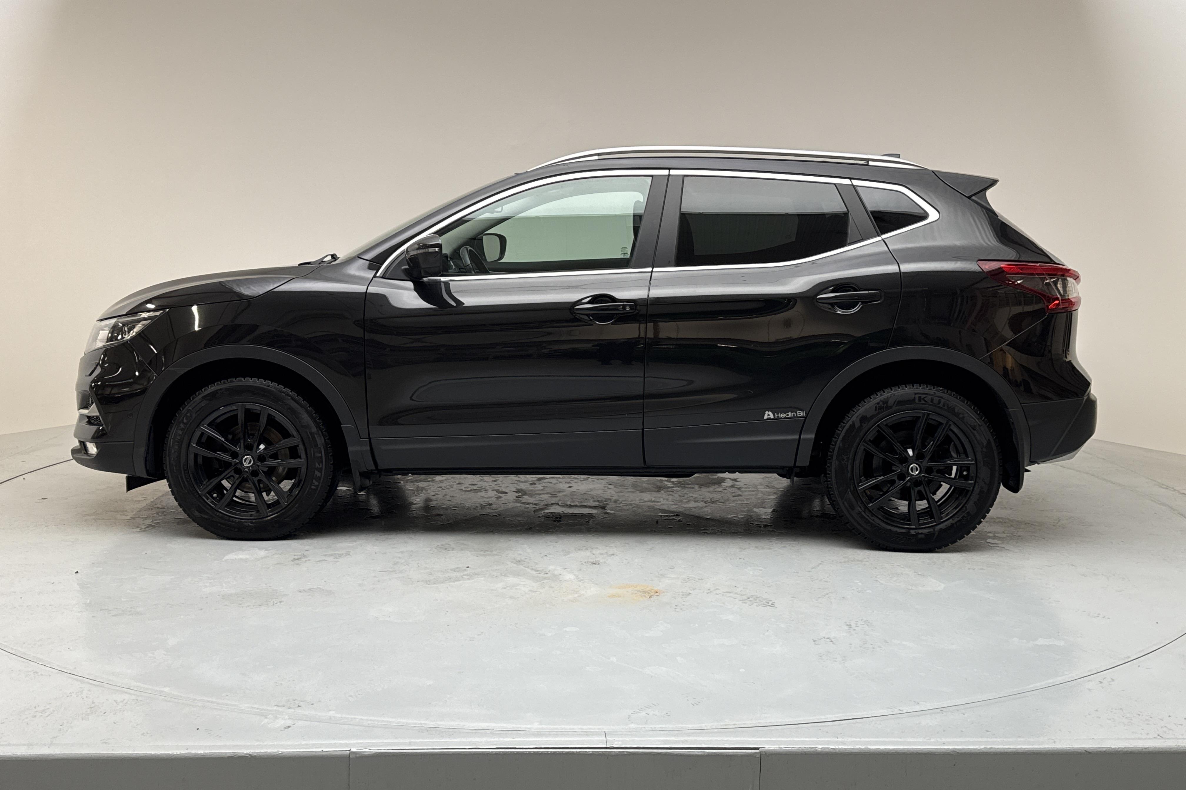 Nissan Qashqai 1.3 DIG-T (160hk) - 9 843 mil - Automat - svart - 2019