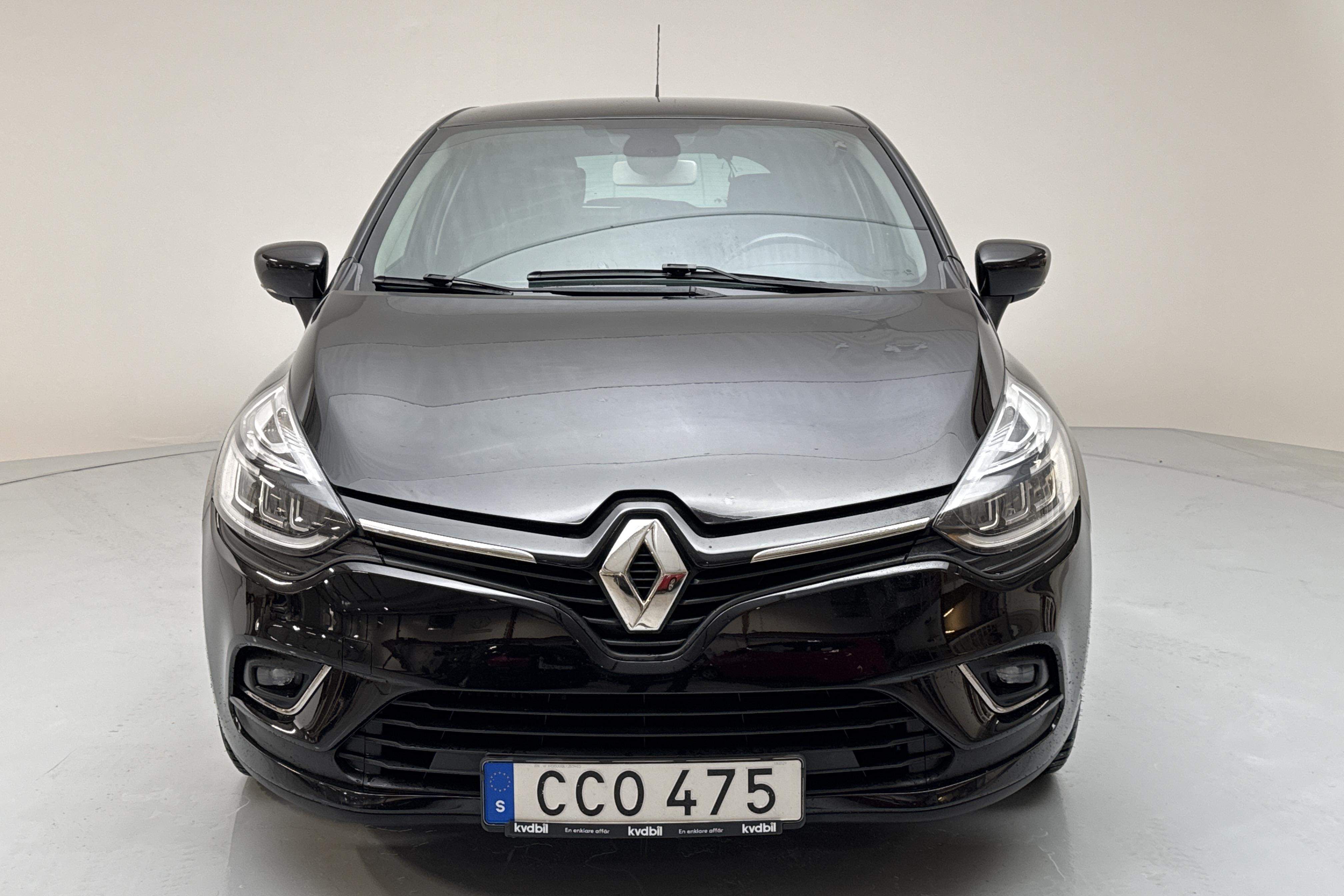 Renault Clio IV 0.9 TCe 90 5dr (90hk) - 61 320 km - Käsitsi - must - 2018