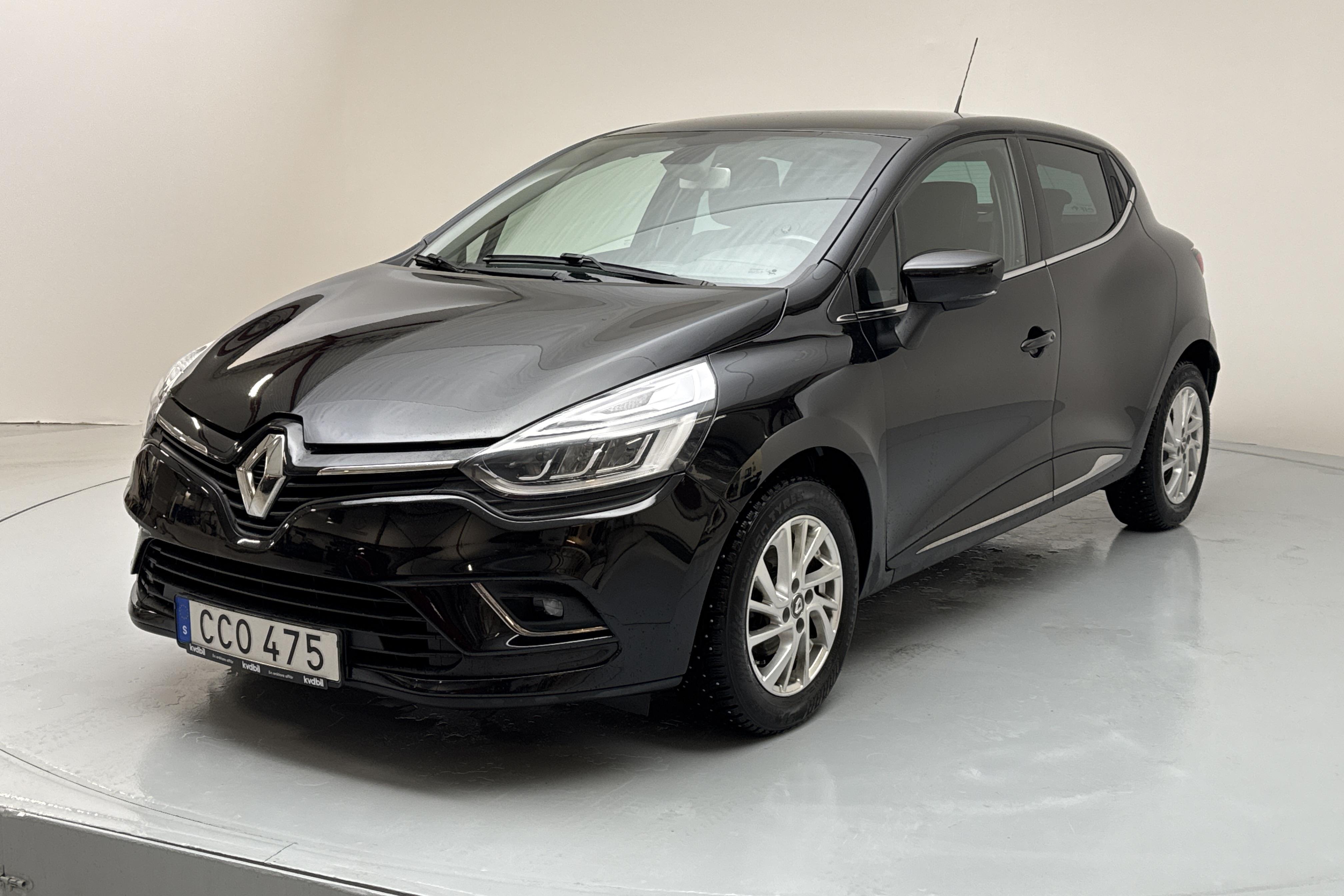 Renault Clio IV 0.9 TCe 90 5dr (90hk) - 61 320 km - Käsitsi - must - 2018