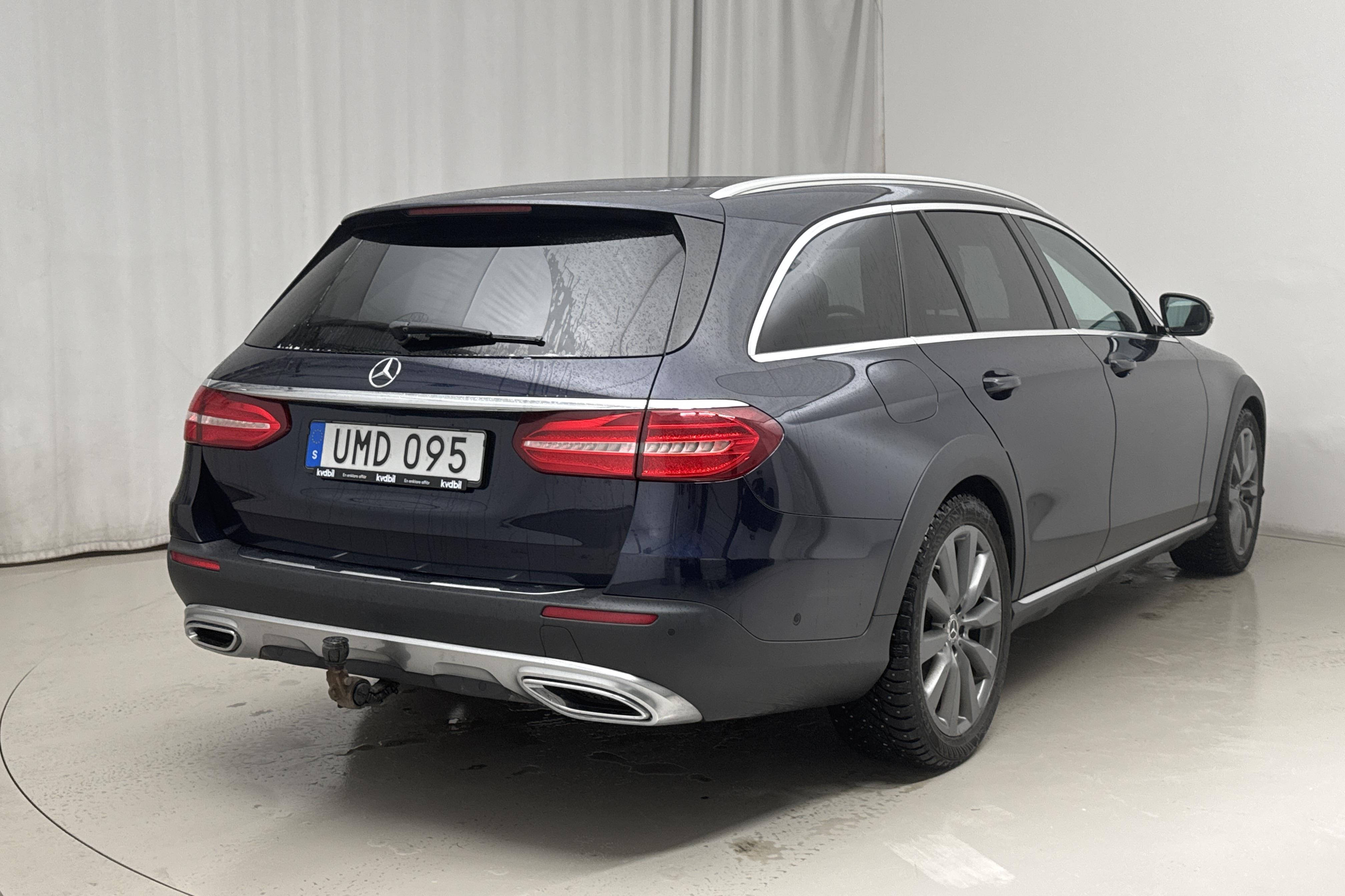 Mercedes E 220 d 4MATIC Kombi All-Terrain S213 (194hk) - 13 266 mil - Automat - Dark Blue - 2018