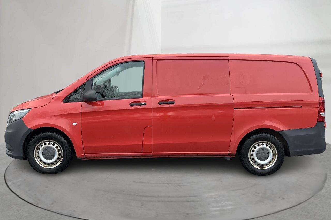 Mercedes Vito 111 CDI W640 (114hk) - 15 042 mil - Manuell - röd - 2016