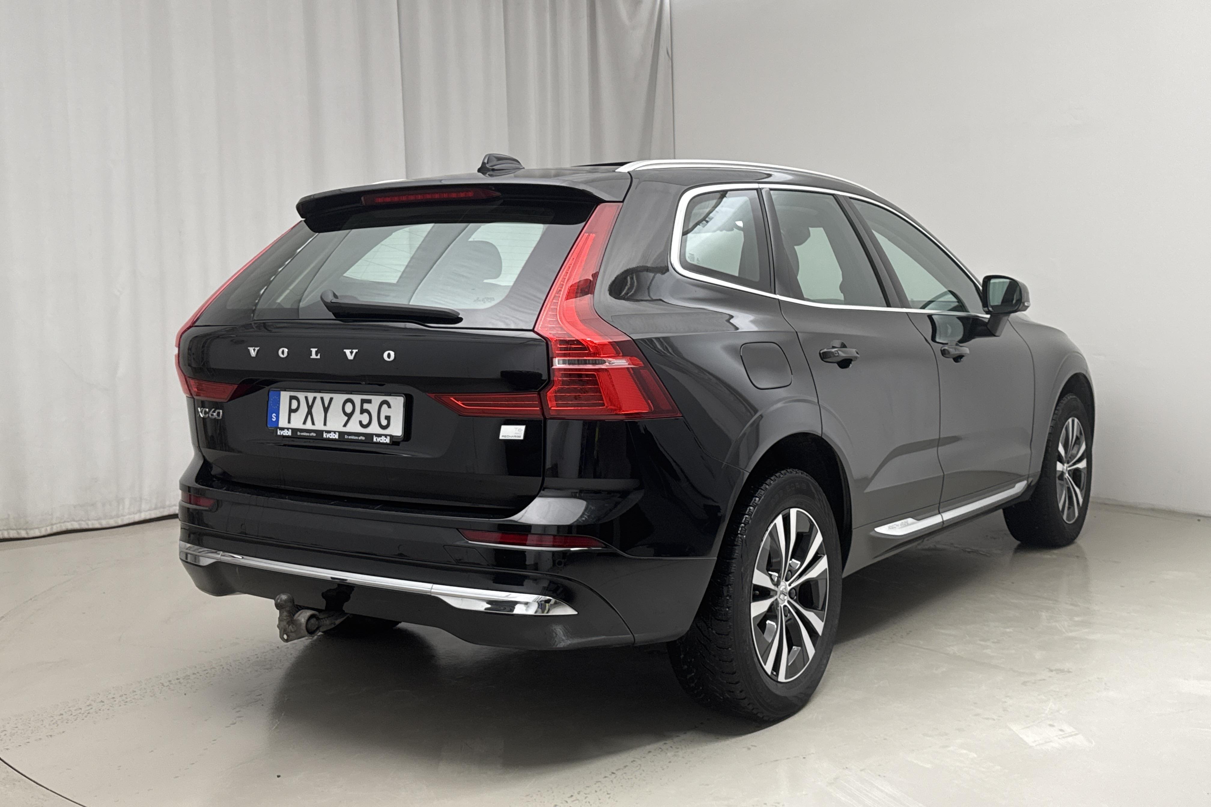 Volvo XC60 T6 AWD Recharge (340hk) - 6 846 mil - Automat - svart - 2022