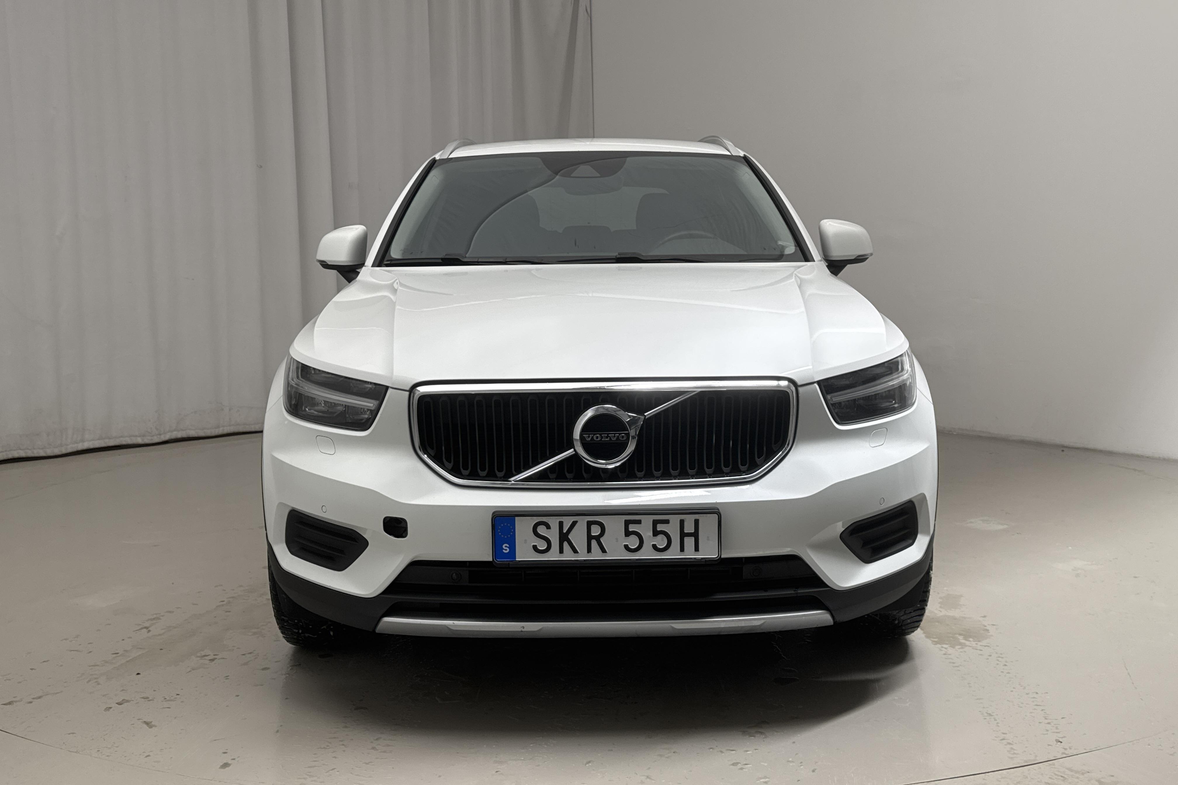 Volvo XC40 D3 2WD (150hk) - 27 959 mil - Automat - vit - 2019