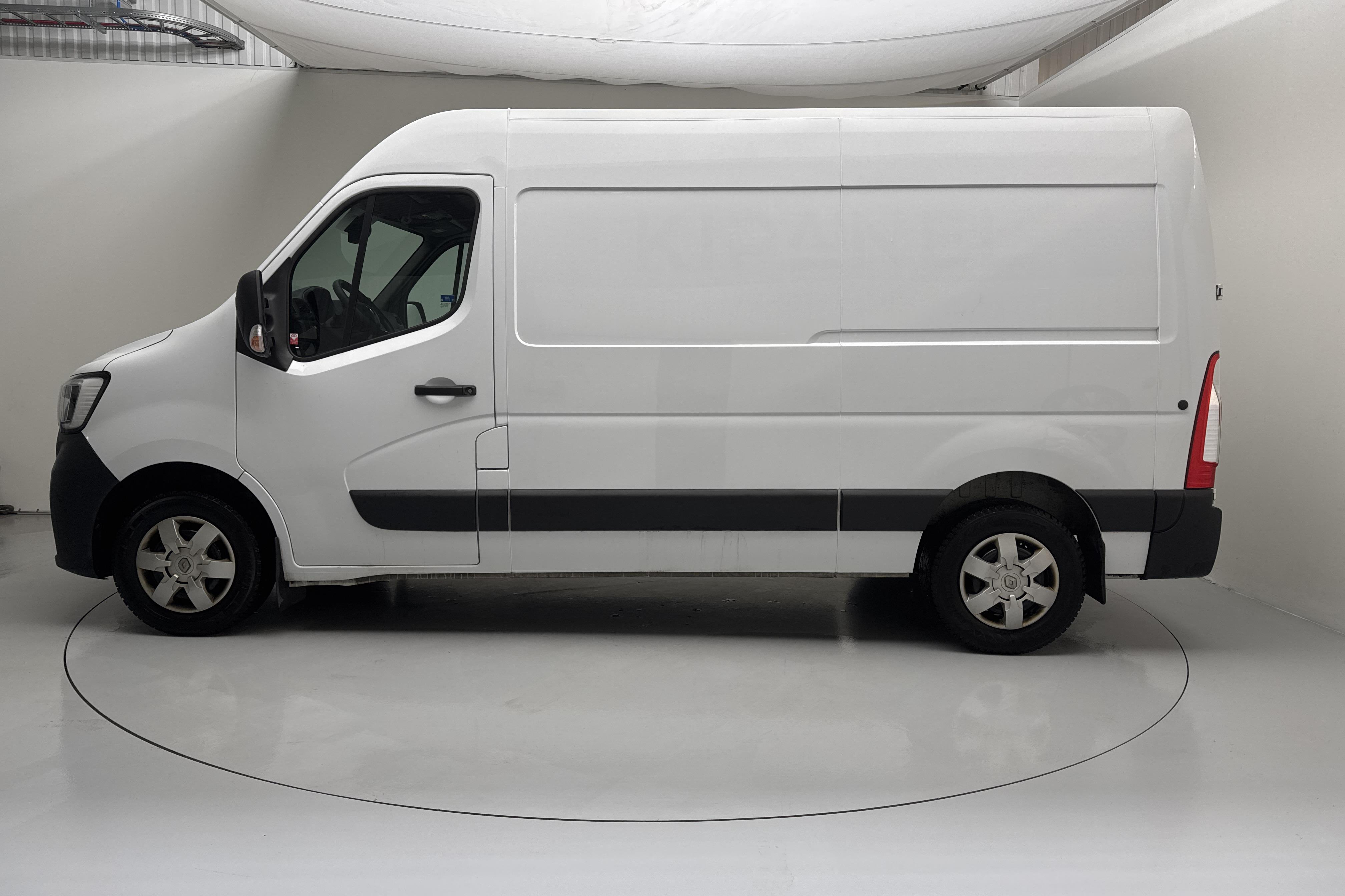 Renault Master 2.3 dCi FAP 2WD (180hk) - 10 621 mil - Manuell - vit - 2022