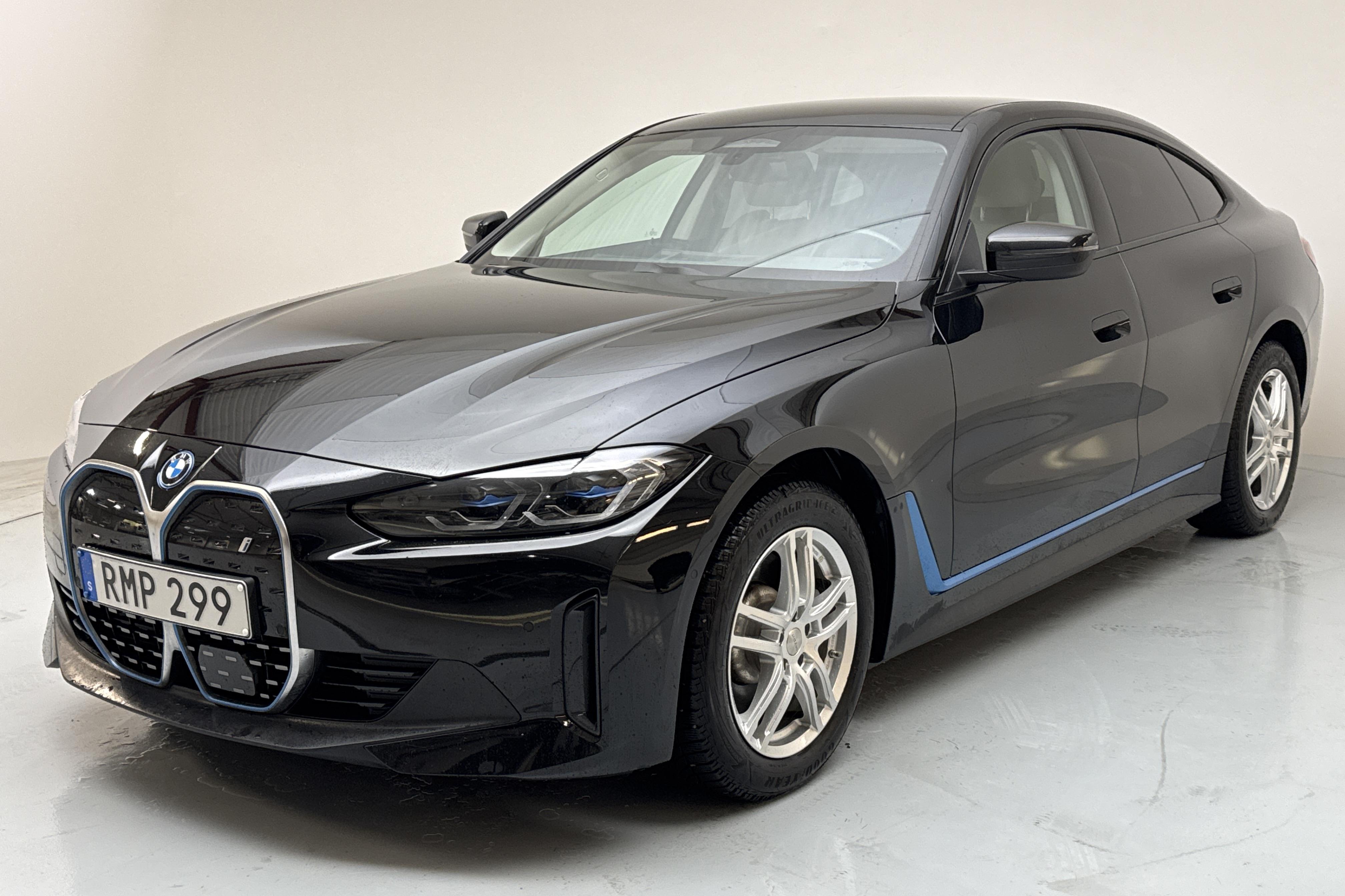 BMW i4 eDrive40, G26 (330hk) - 10 024 mil - Automat - svart - 2023