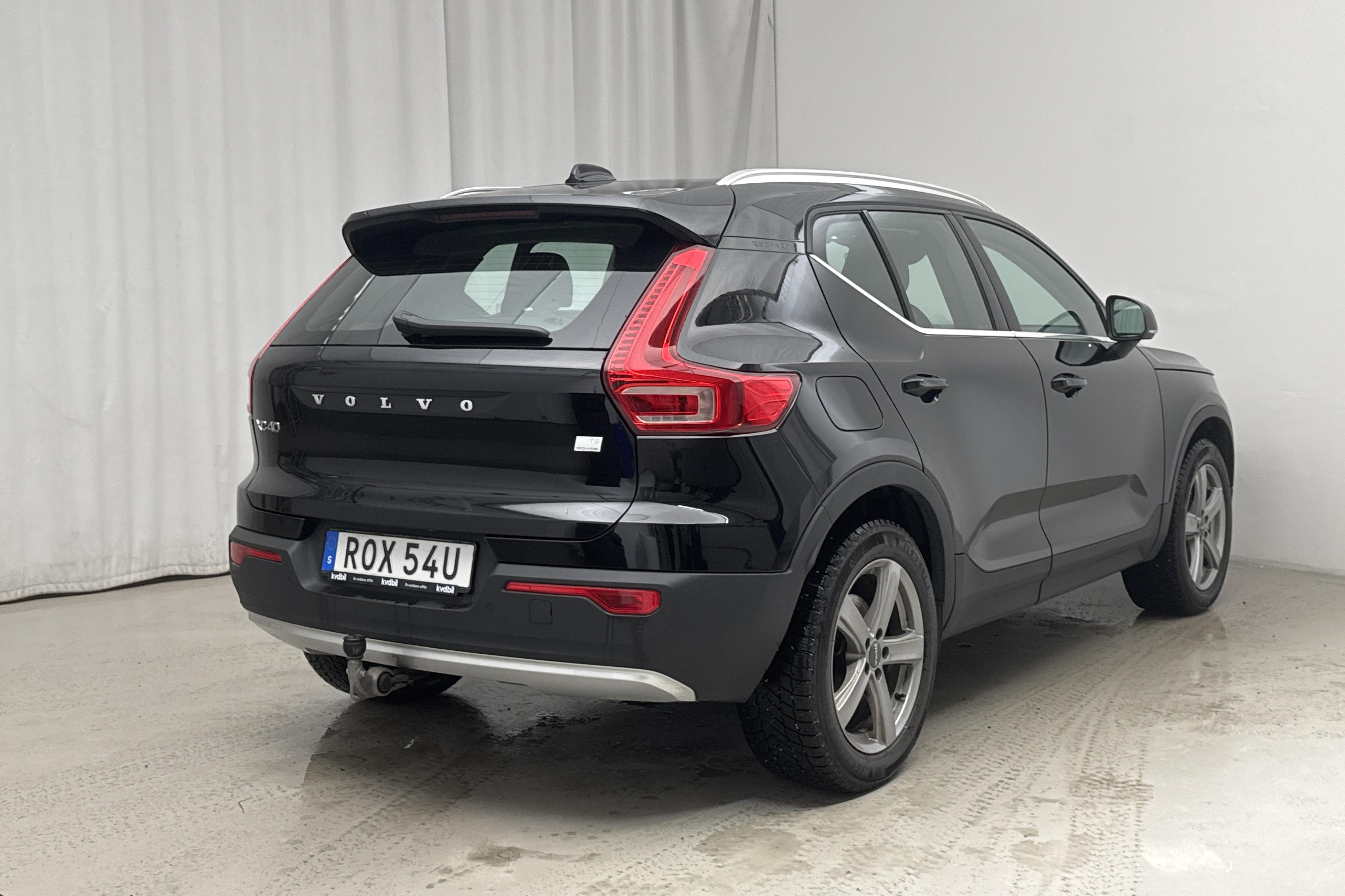 Volvo XC40 T5 FWD Recharge (262hk) - 3 331 mil - Automat - svart - 2022