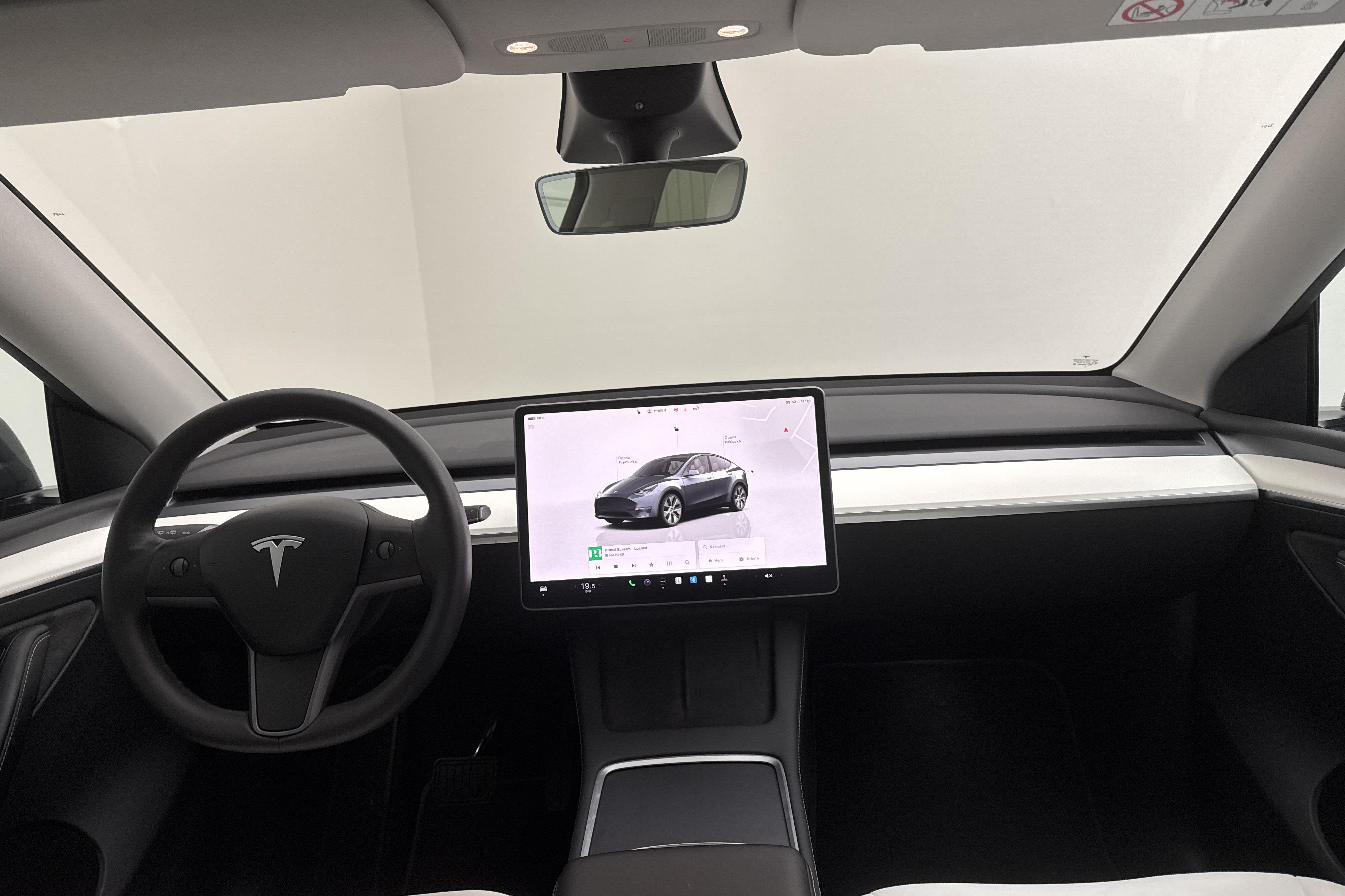 Tesla Model Y Long Range Dual Motor AWD - 5 765 mil - Automat - grå - 2022