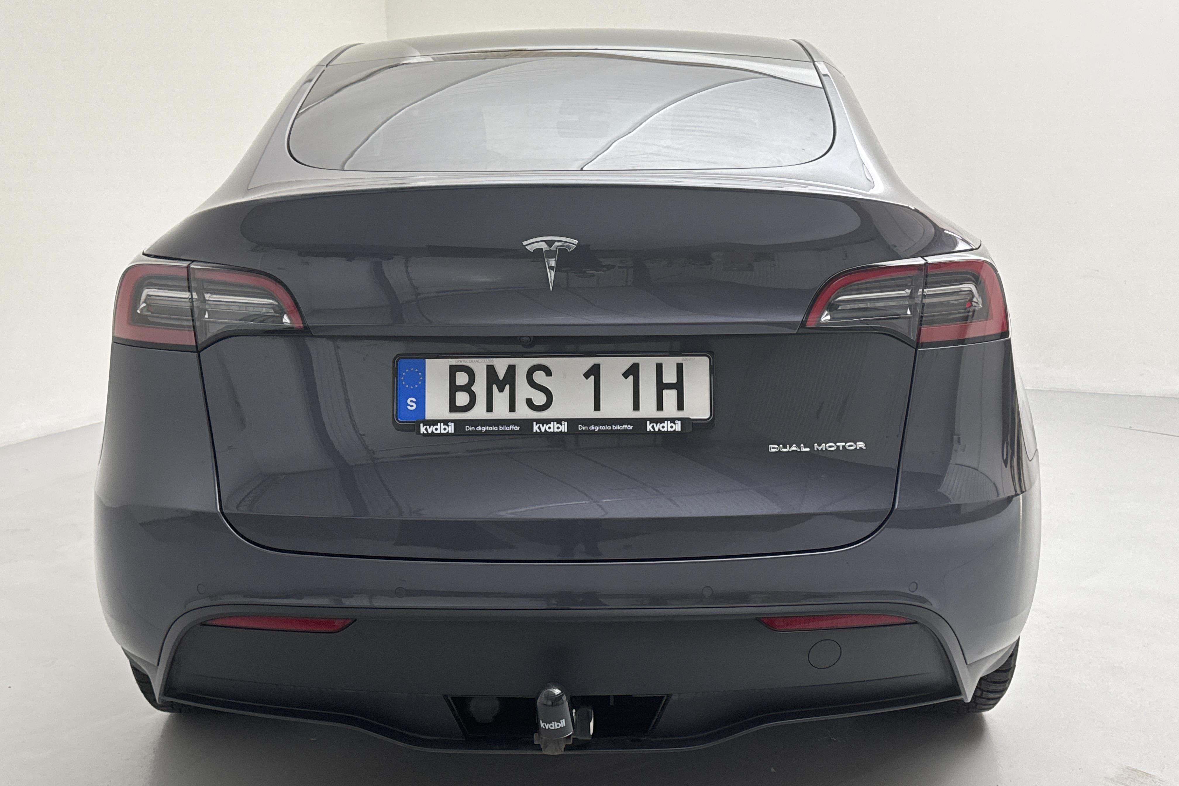 Tesla Model Y Long Range Dual Motor AWD - 5 765 mil - Automat - grå - 2022