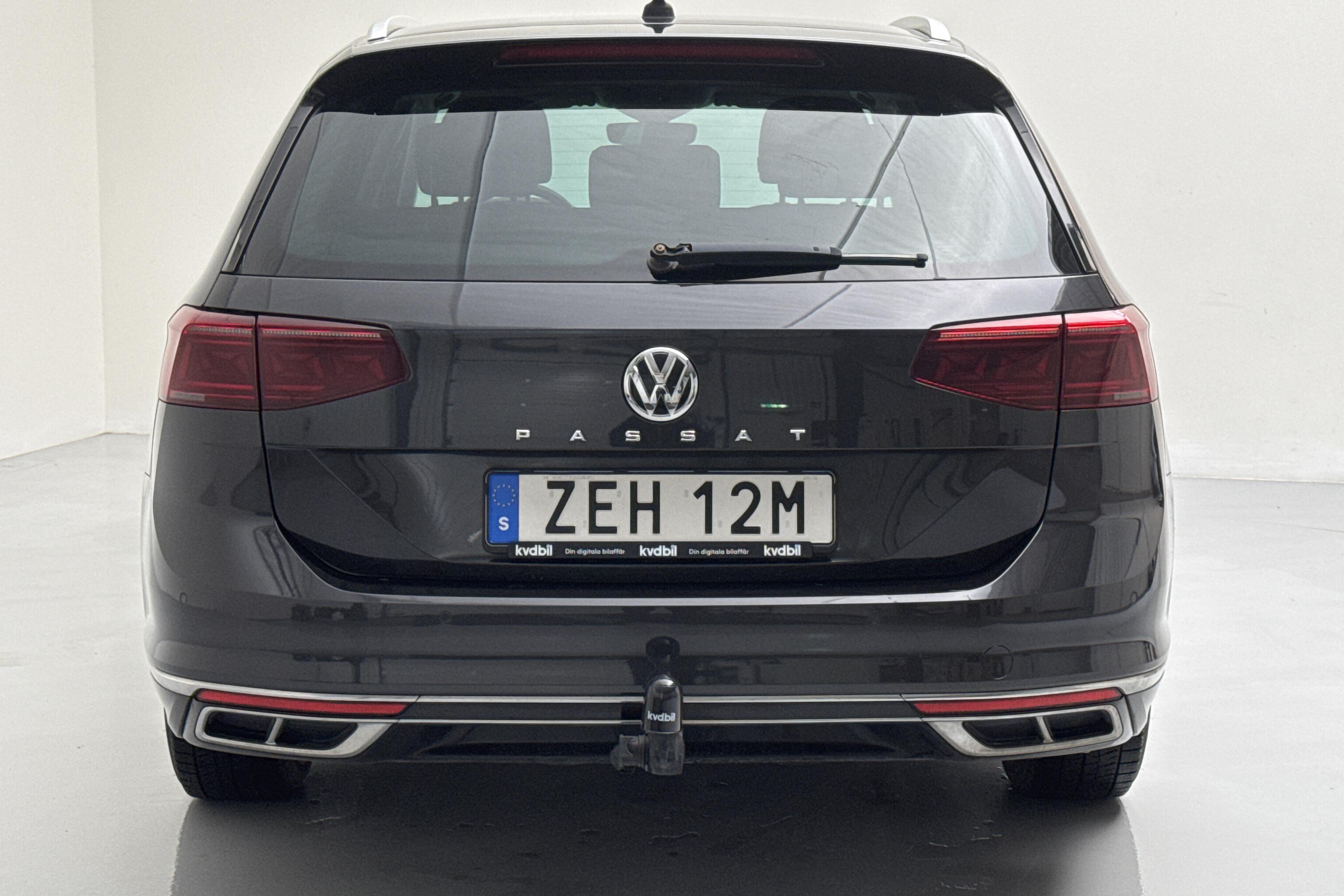 VW Passat 2.0 TDI Sportscombi (190hk) - 9 241 mil - Automat - Dark Grey - 2020