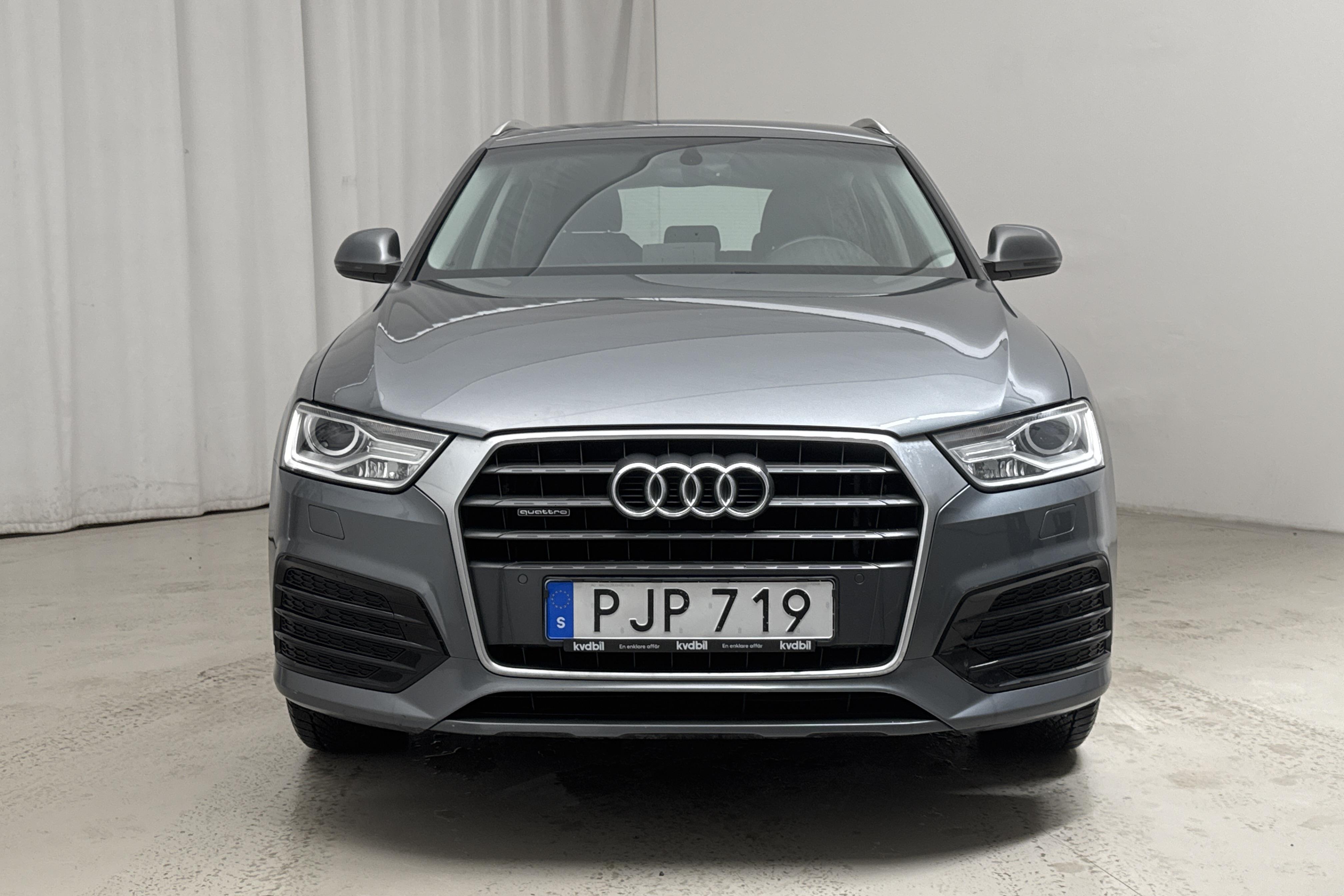 Audi Q3 2.0 TDI quattro (150hk) - 10 190 mil - Automat - grå - 2017